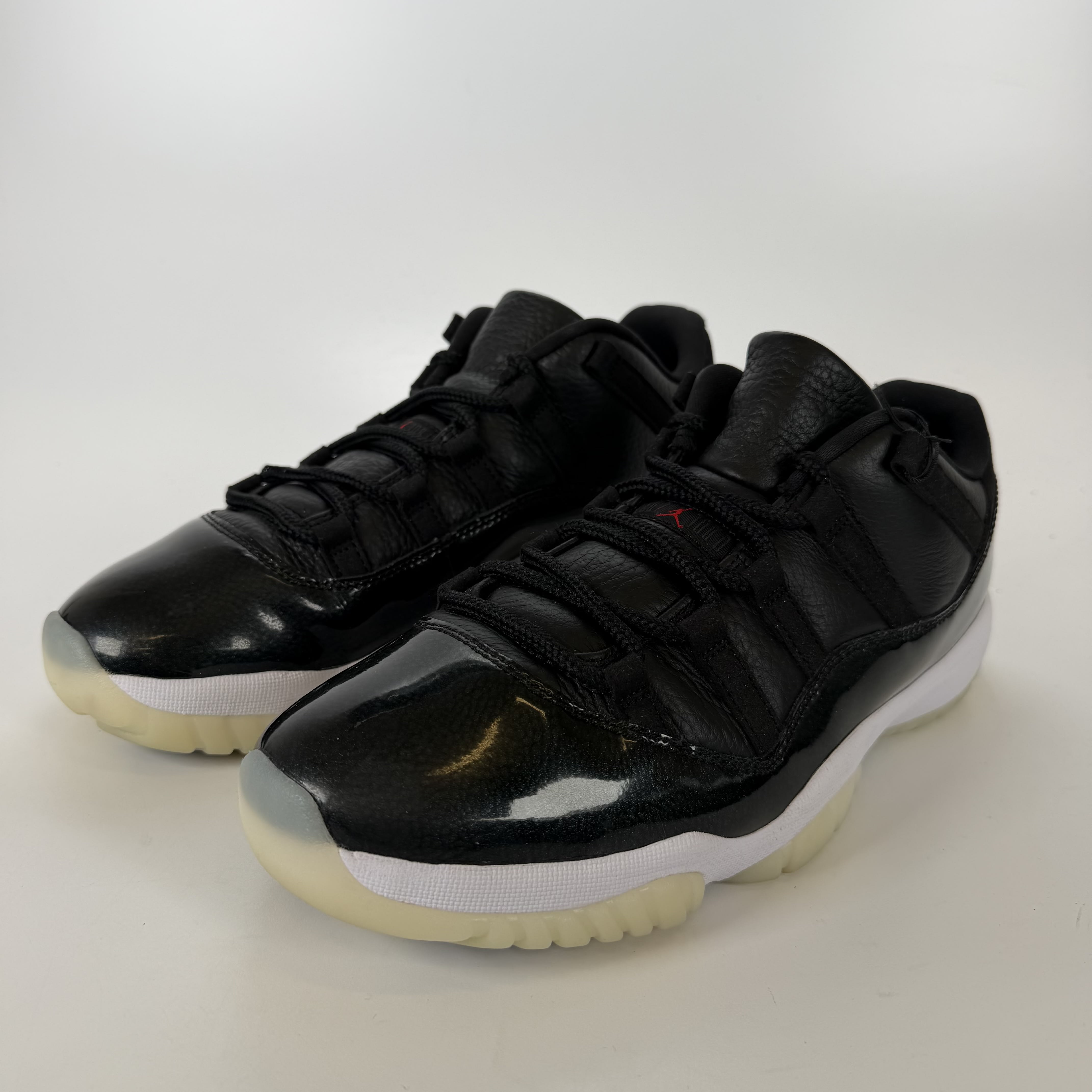 521826 Jordan 11 Retro Low 72-10