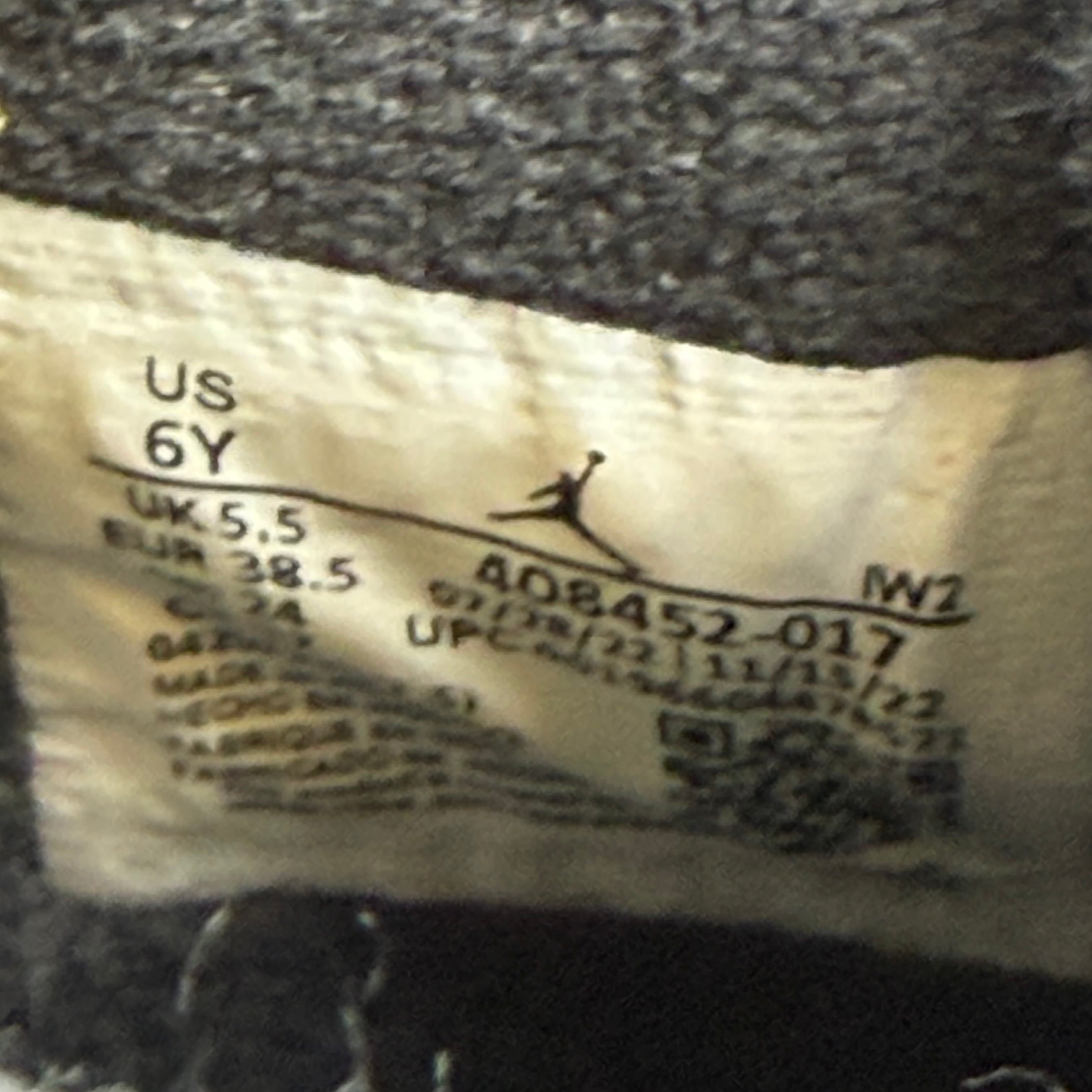 826704 Jordan 4 Retro Thunder (2023) (GS)