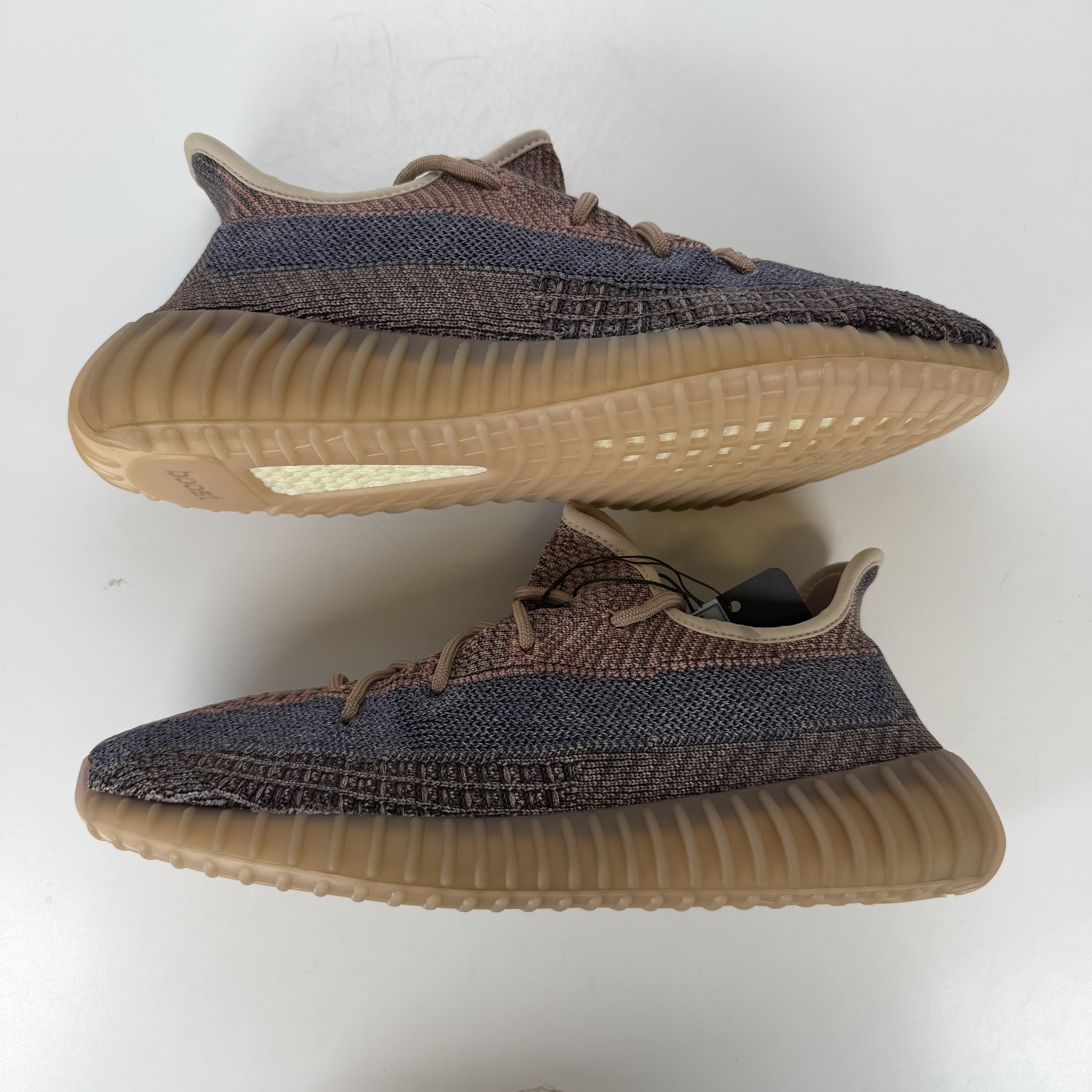 512584 adidas Yeezy Boost 350 V2 Fade
