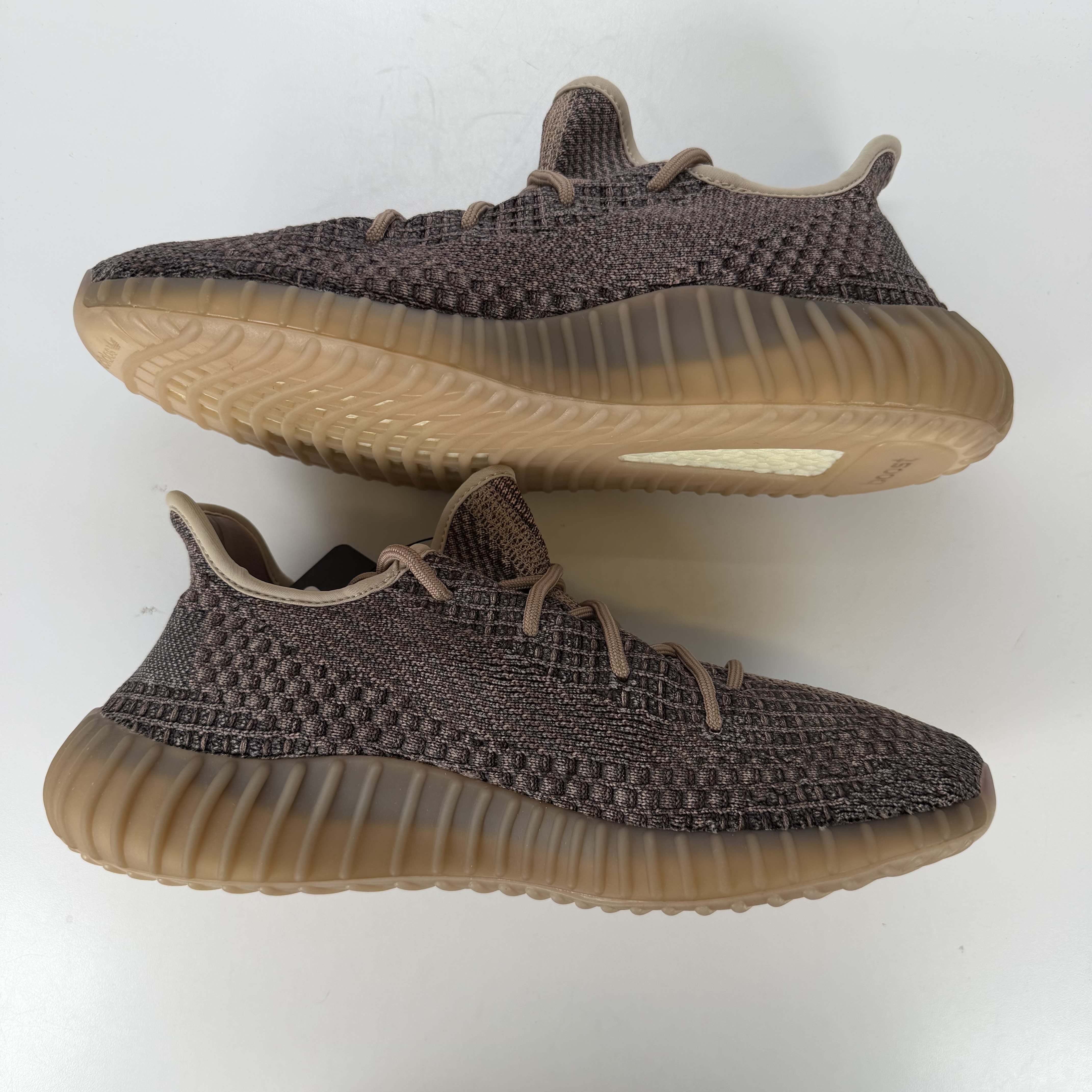 512584 adidas Yeezy Boost 350 V2 Fade