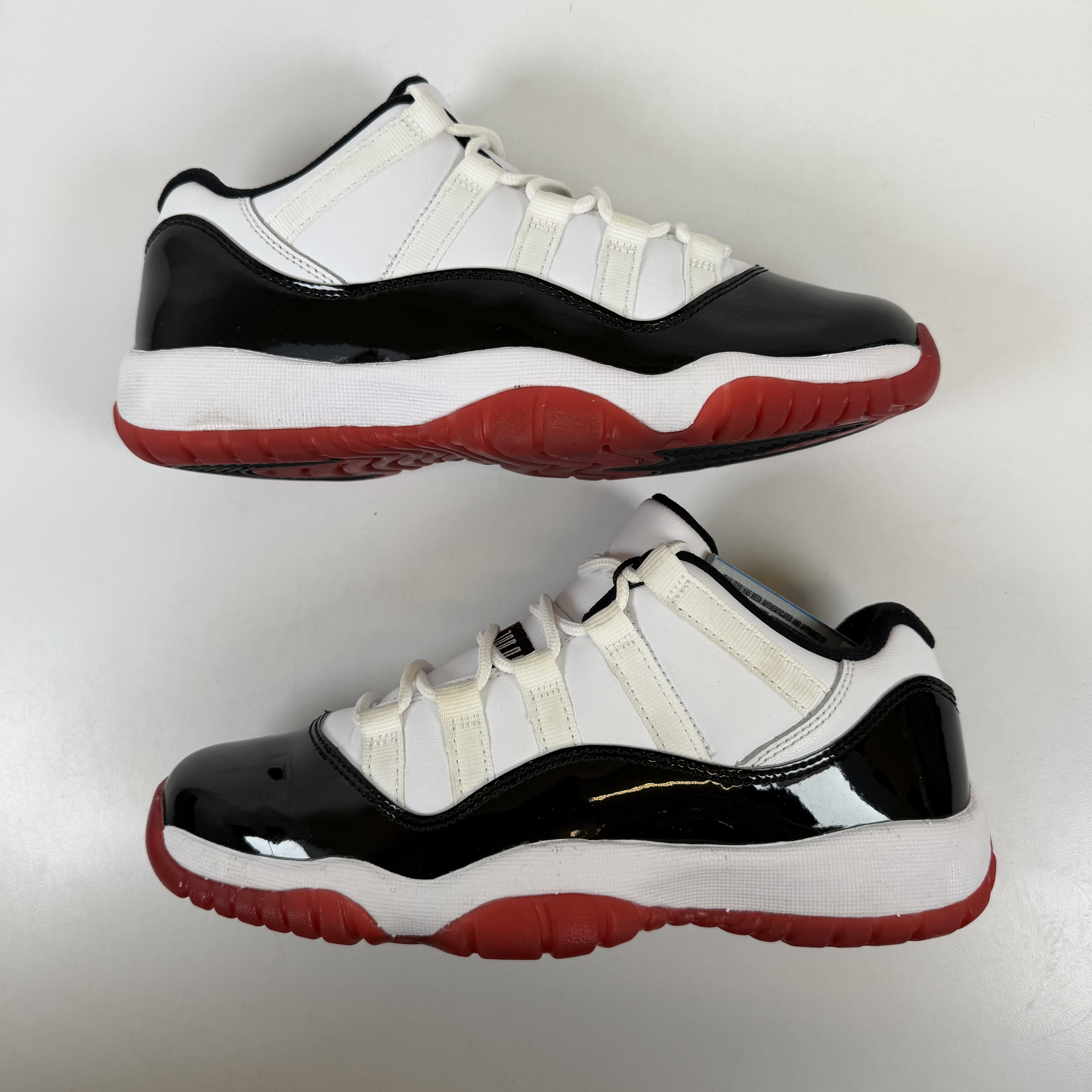 SP12275 Air Jordan 11 Retro Low GS 'Concord-Bred'