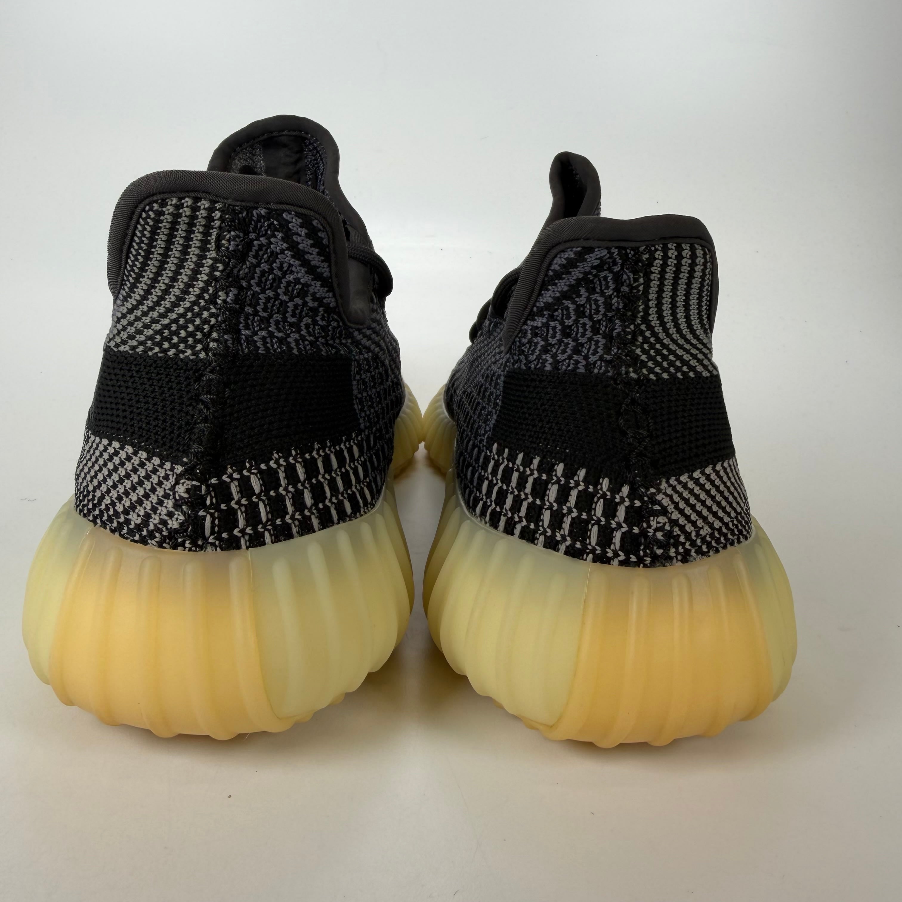 633801 adidas Yeezy Boost 350 V2 Carbon