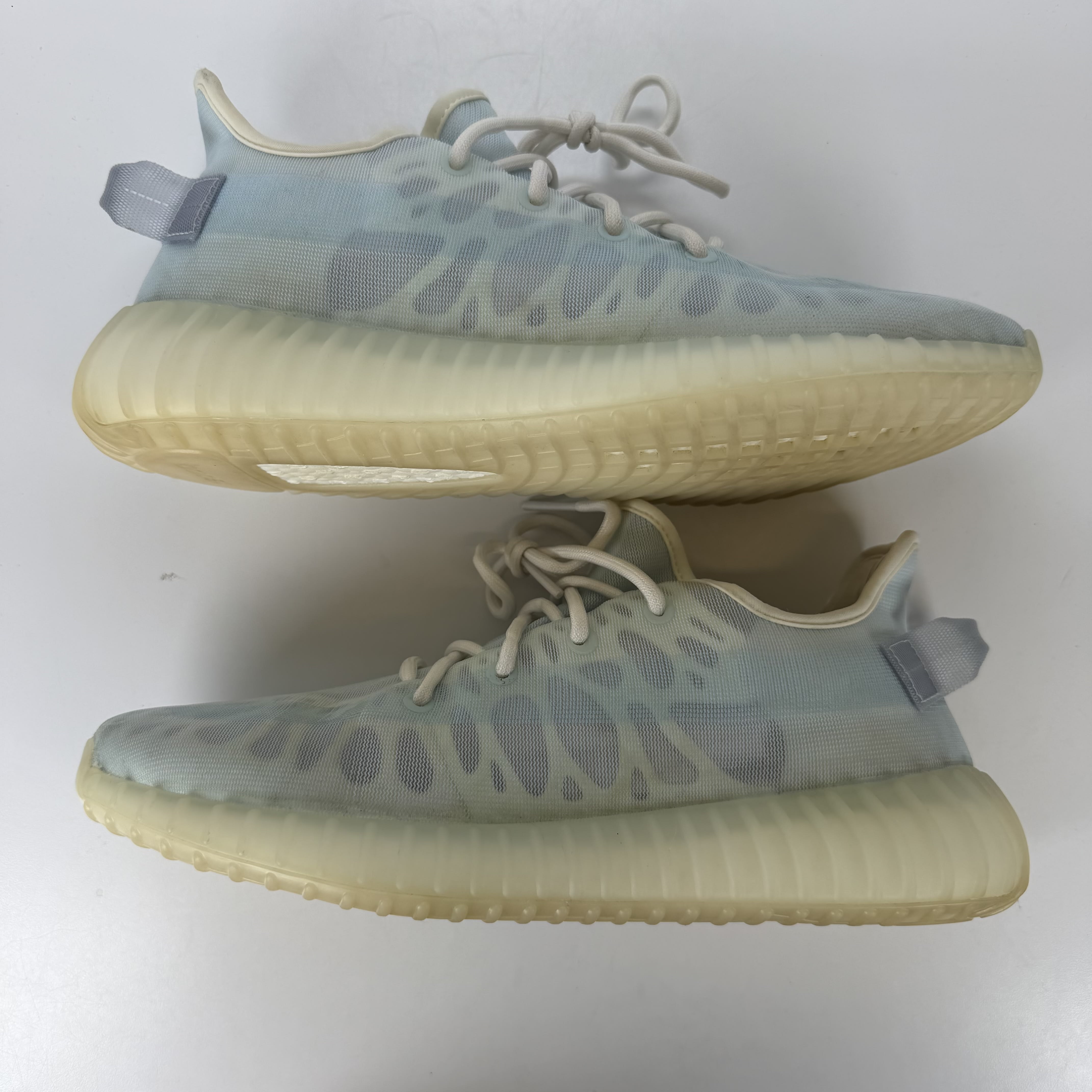 635544 adidas Yeezy Boost 350 V2 Mono Ice