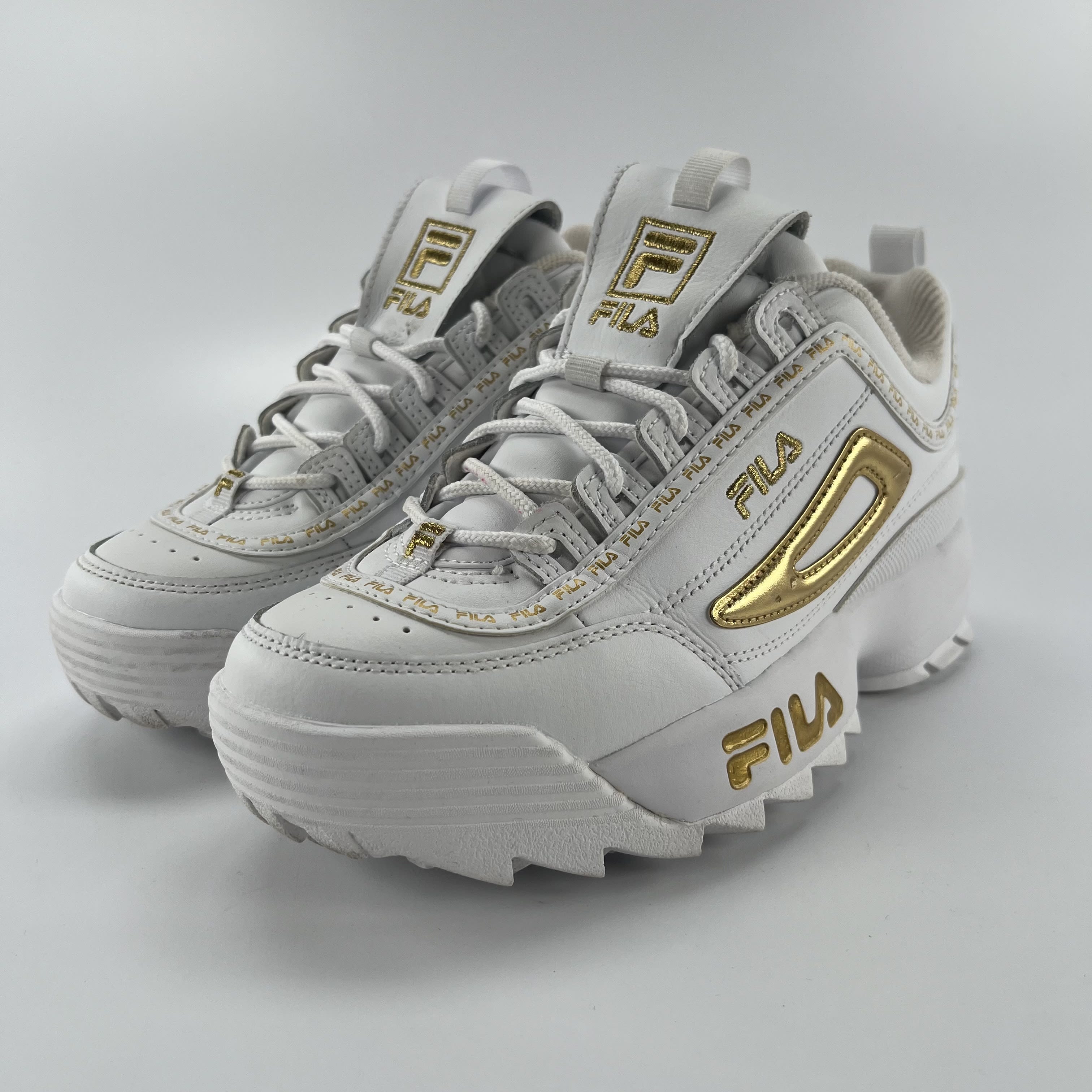 644706 Wmns Fila Disruptor II White Chunky Sole Logo