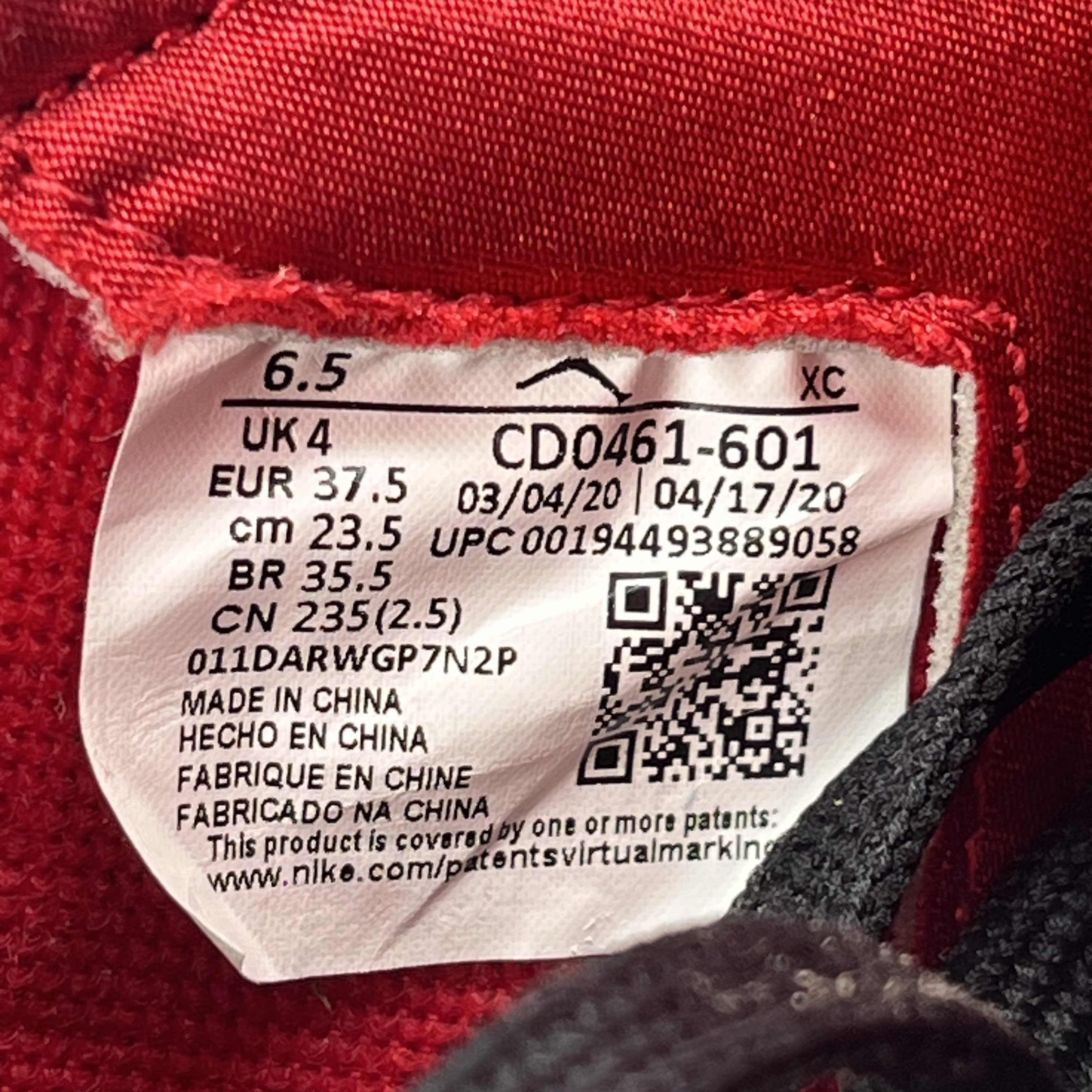 437219 Wmns Air Jordan 1 Retro High OG 'Satin Red'