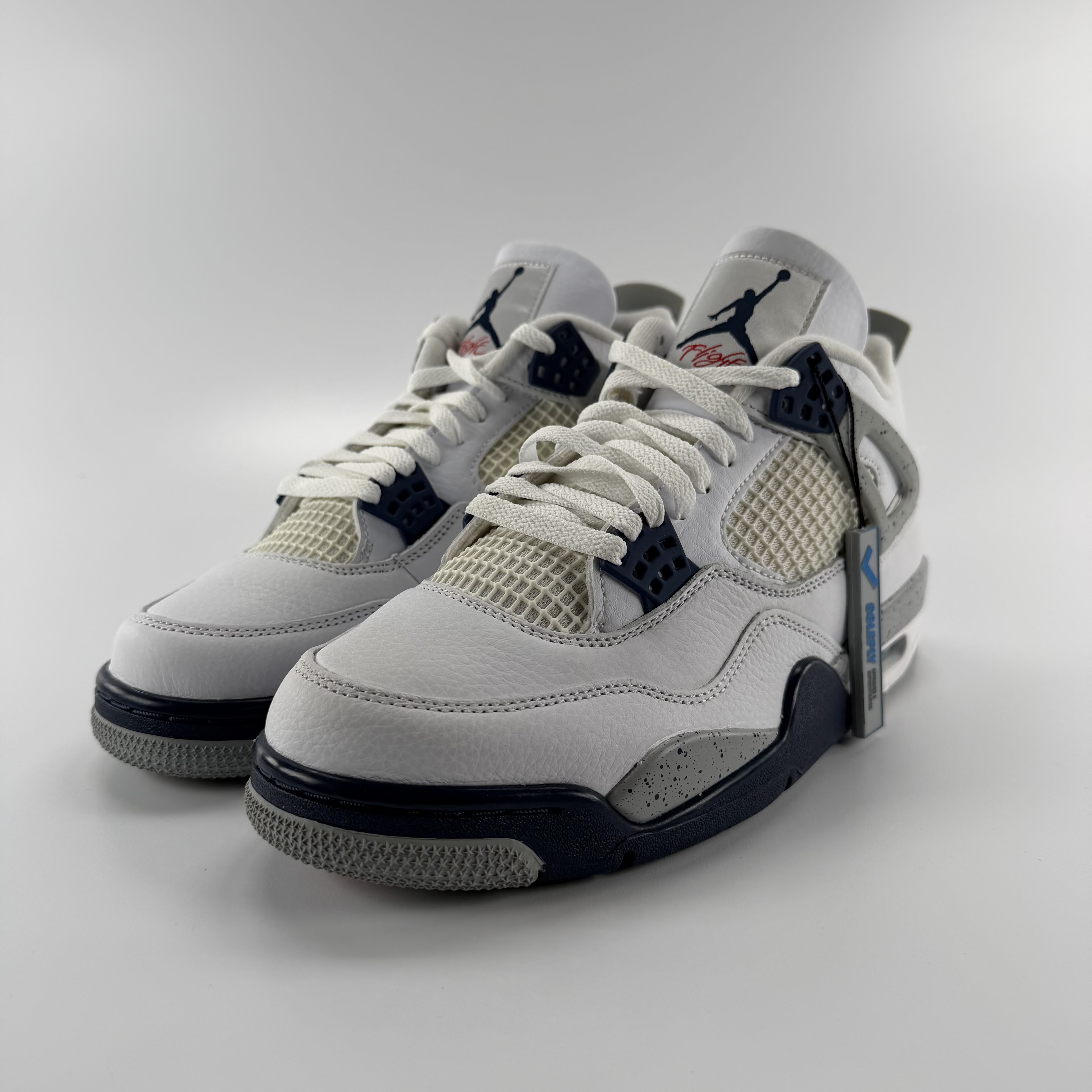 279230 Jordan 4 Retro Midnight Navy
