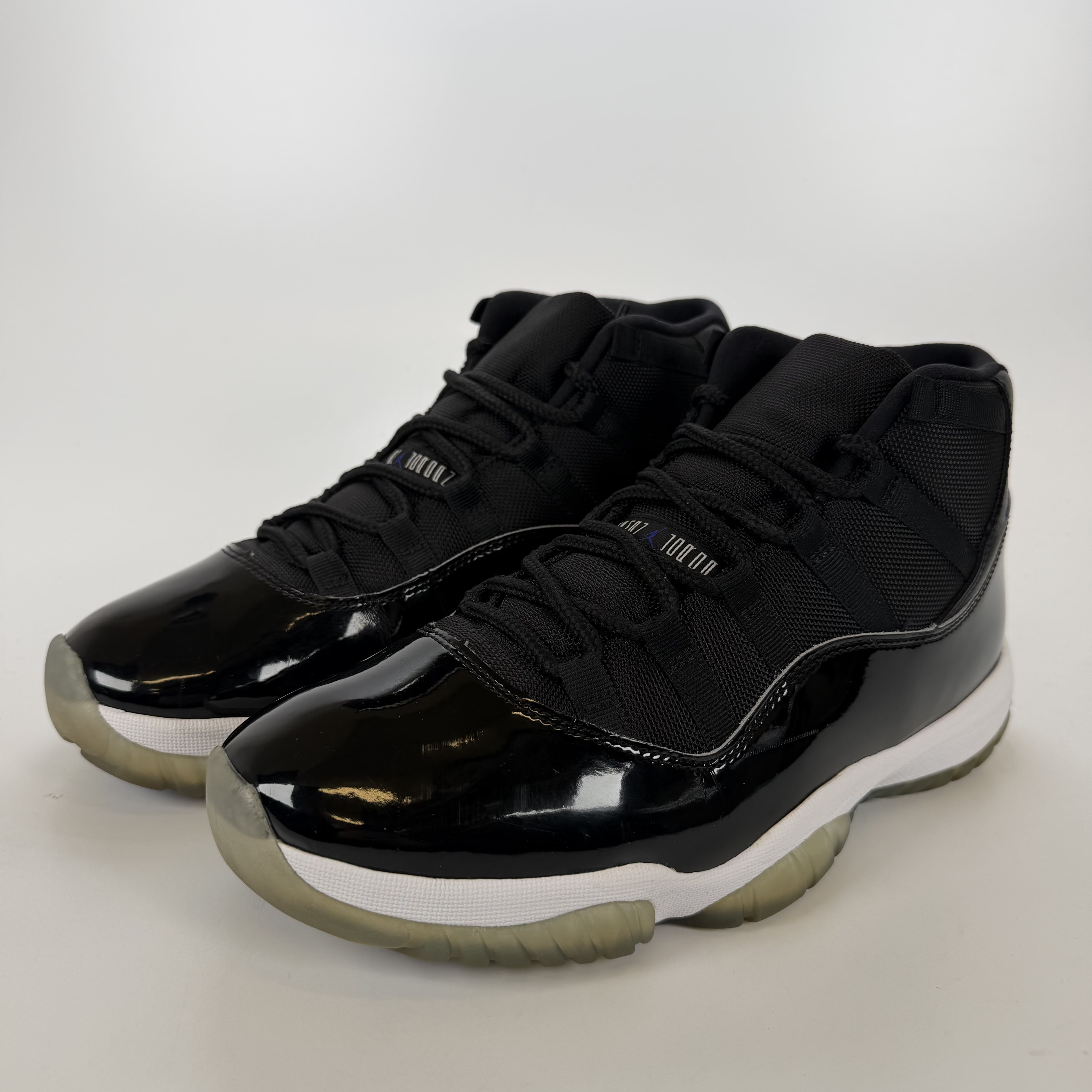 610794 Jordan 11 Retro Space Jam (2016)