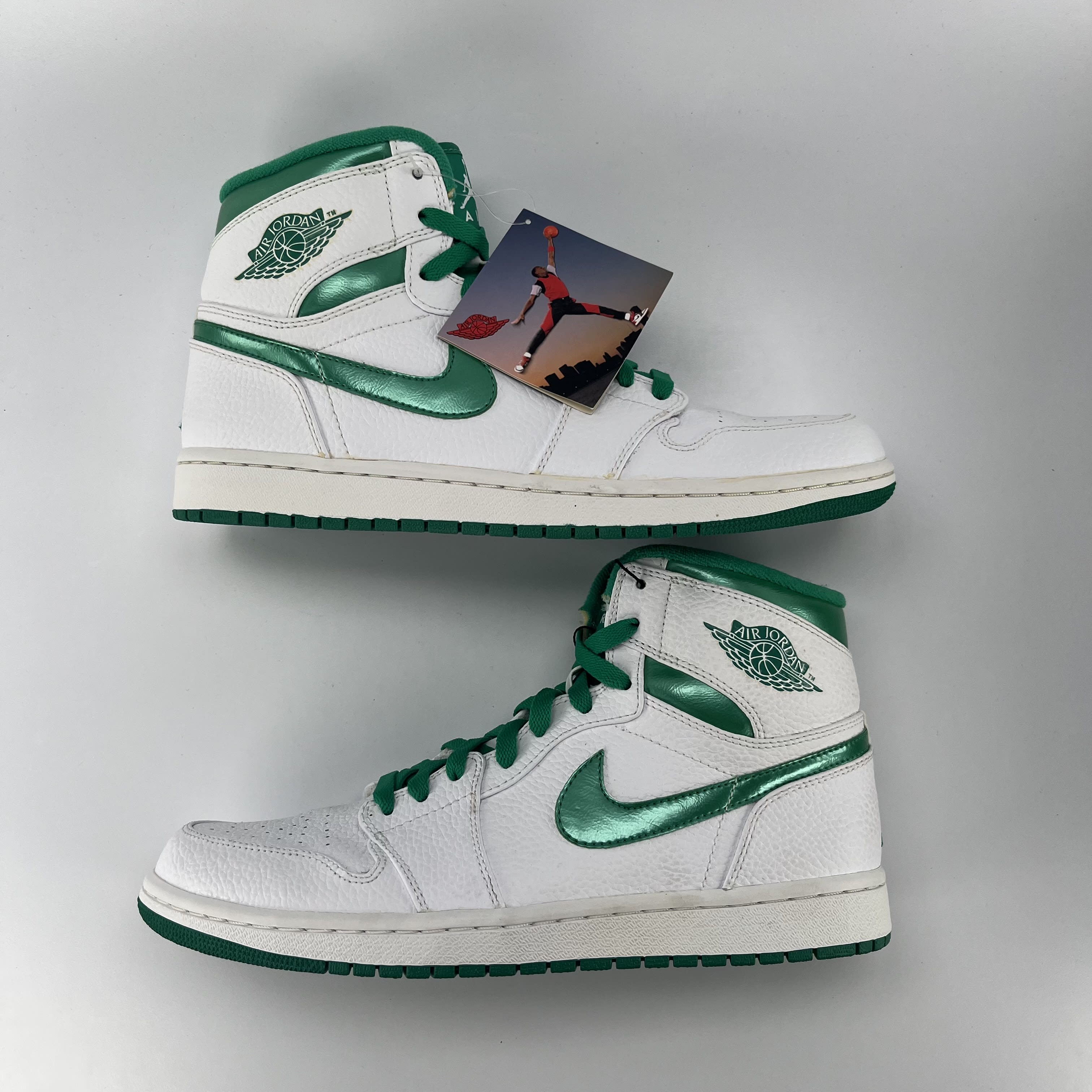 282359 Air Jordan 1 Retro High 'Do The Right Thing'