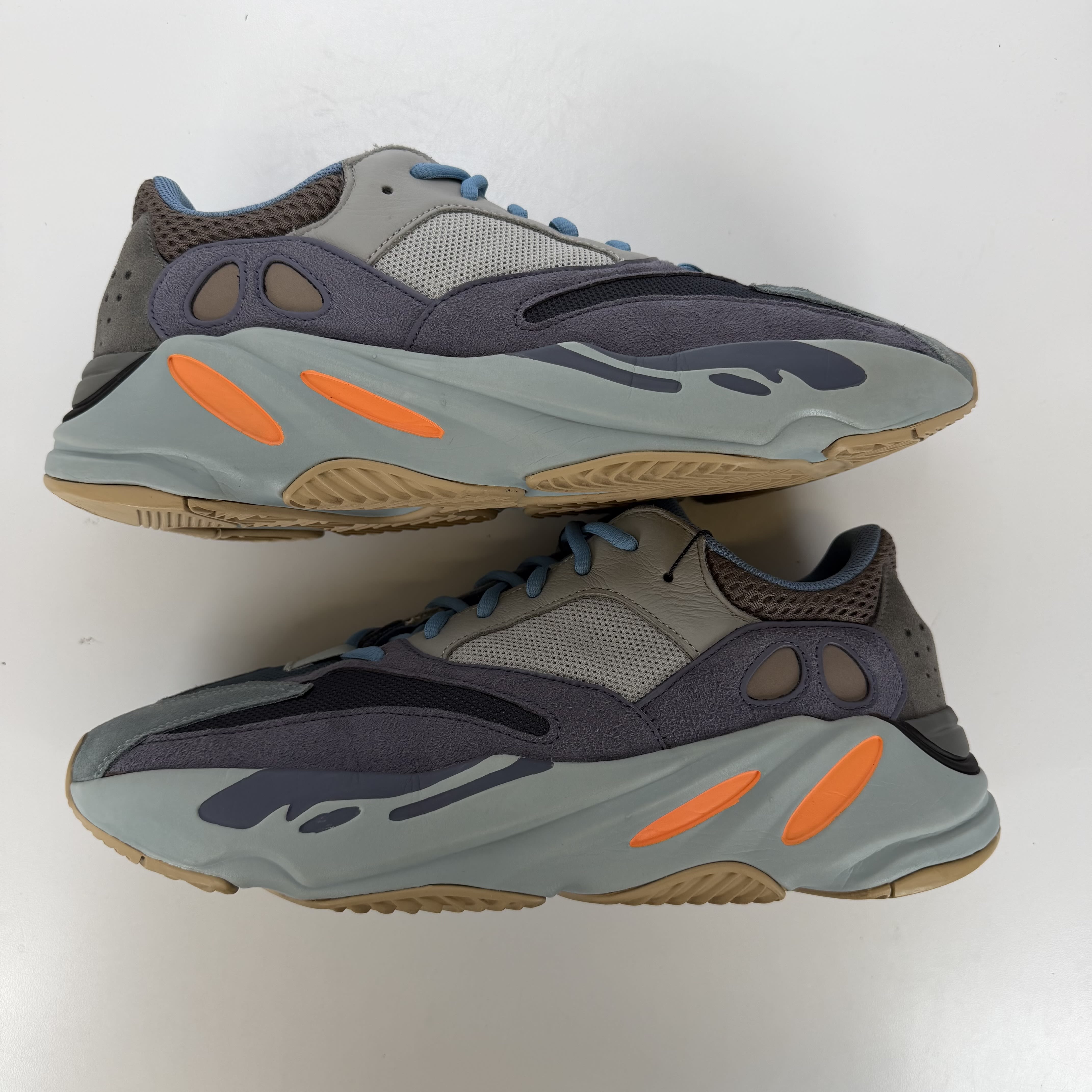 498641 adidas Yeezy Boost 700 Carbon Blue