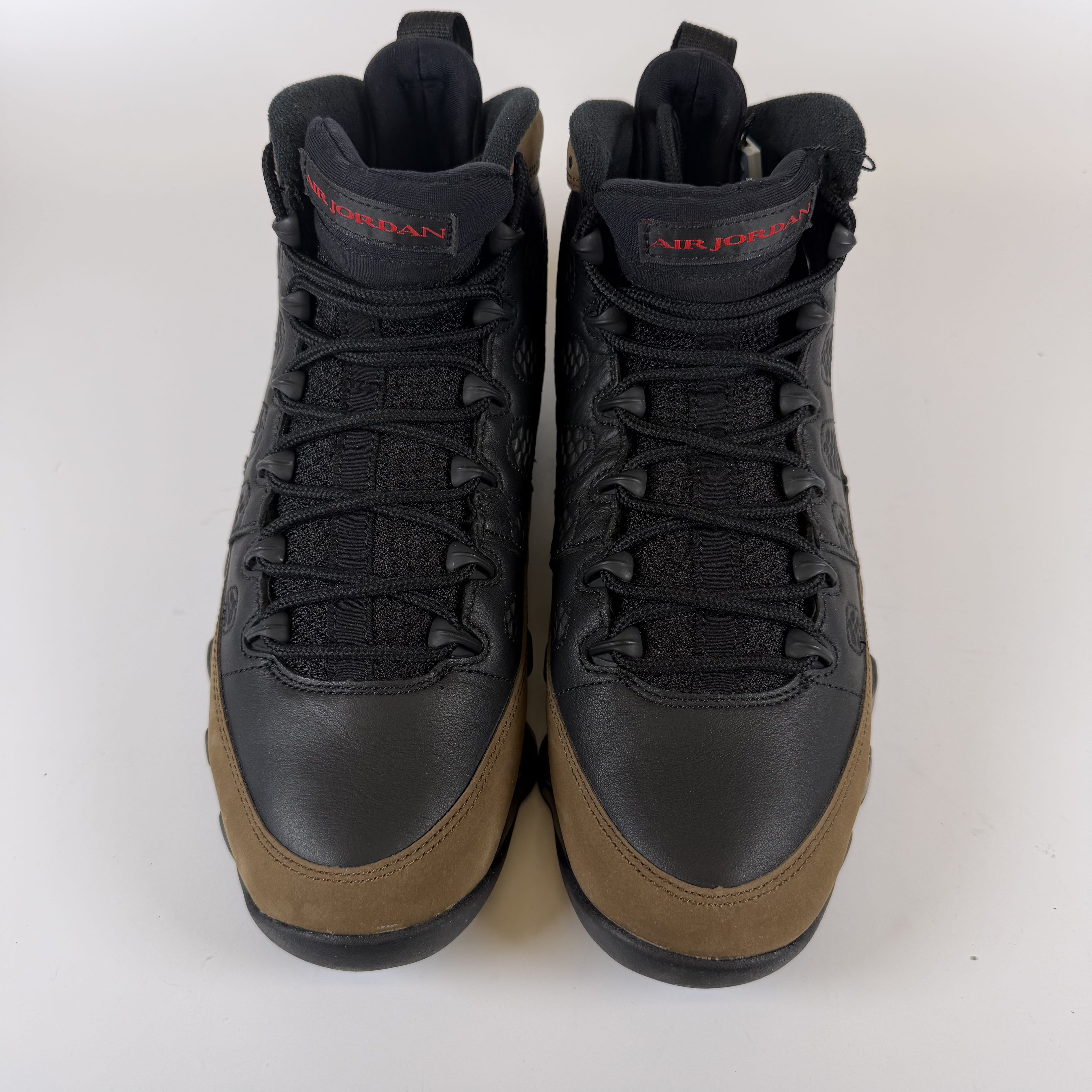 737353 Jordan 9 Retro Olive (2024)