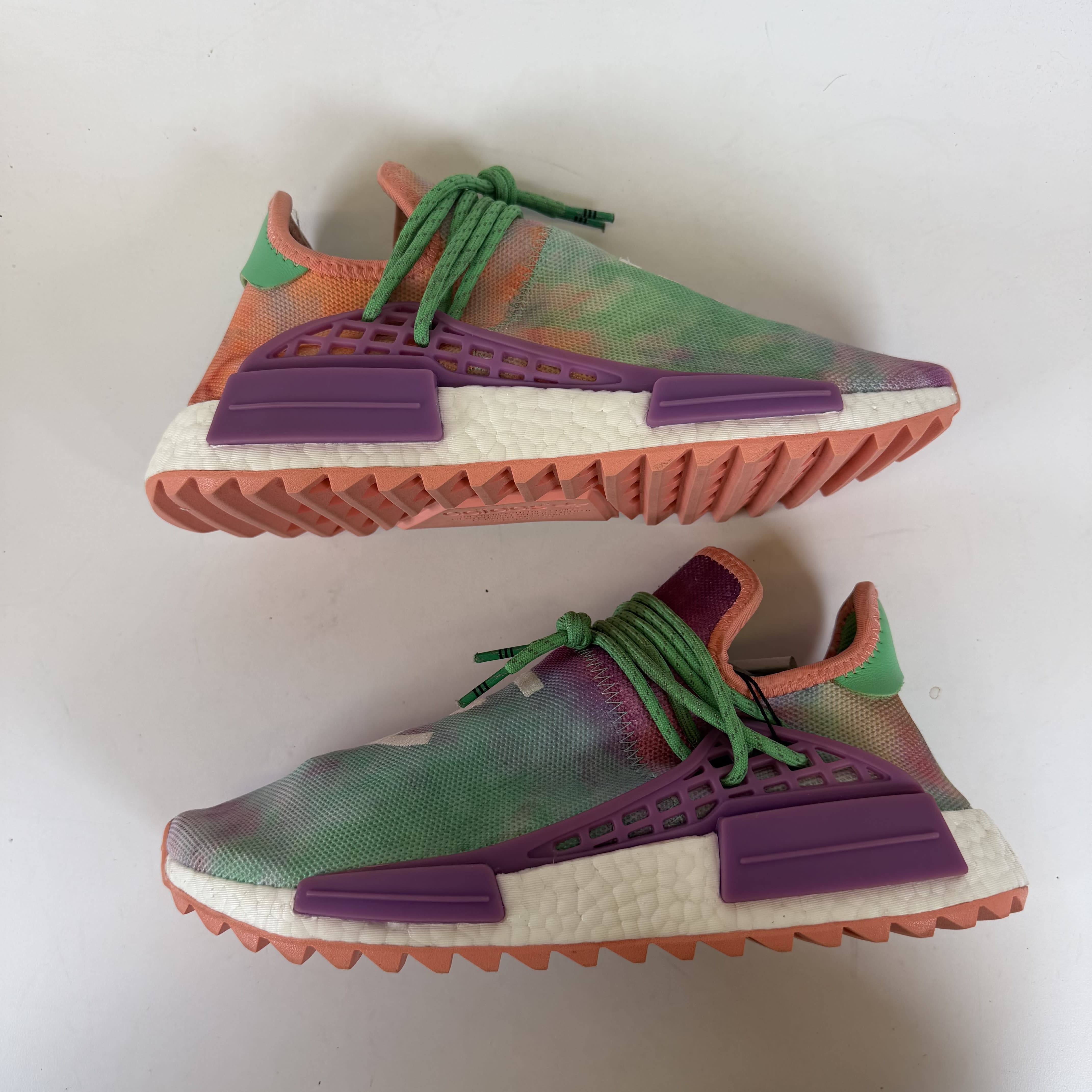 SP6840 adidas Human Race NMD Pharrell Holi Festival (Chalk Coral)