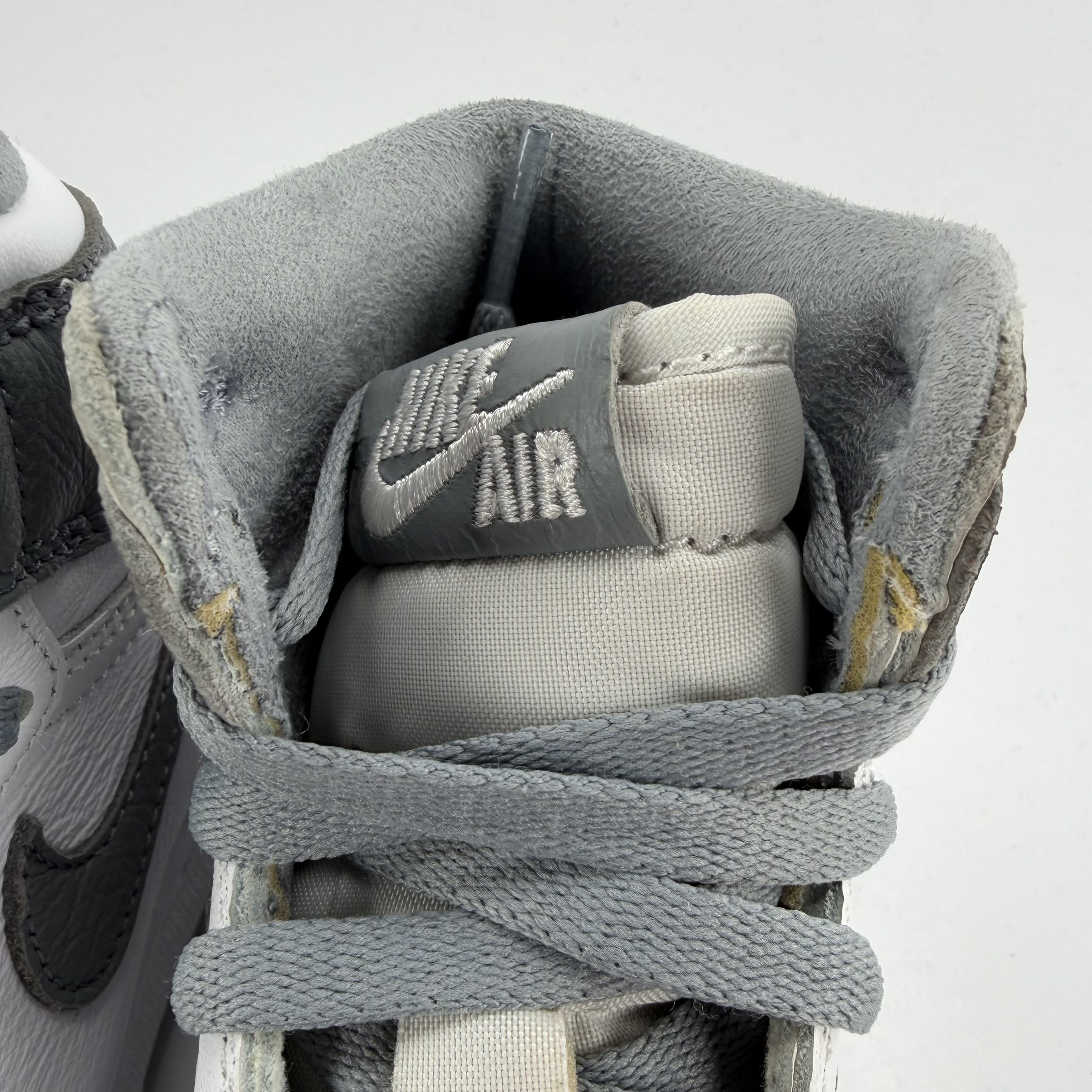 634748 Air Jordan 1 Retro High OG GS 'Stealth'