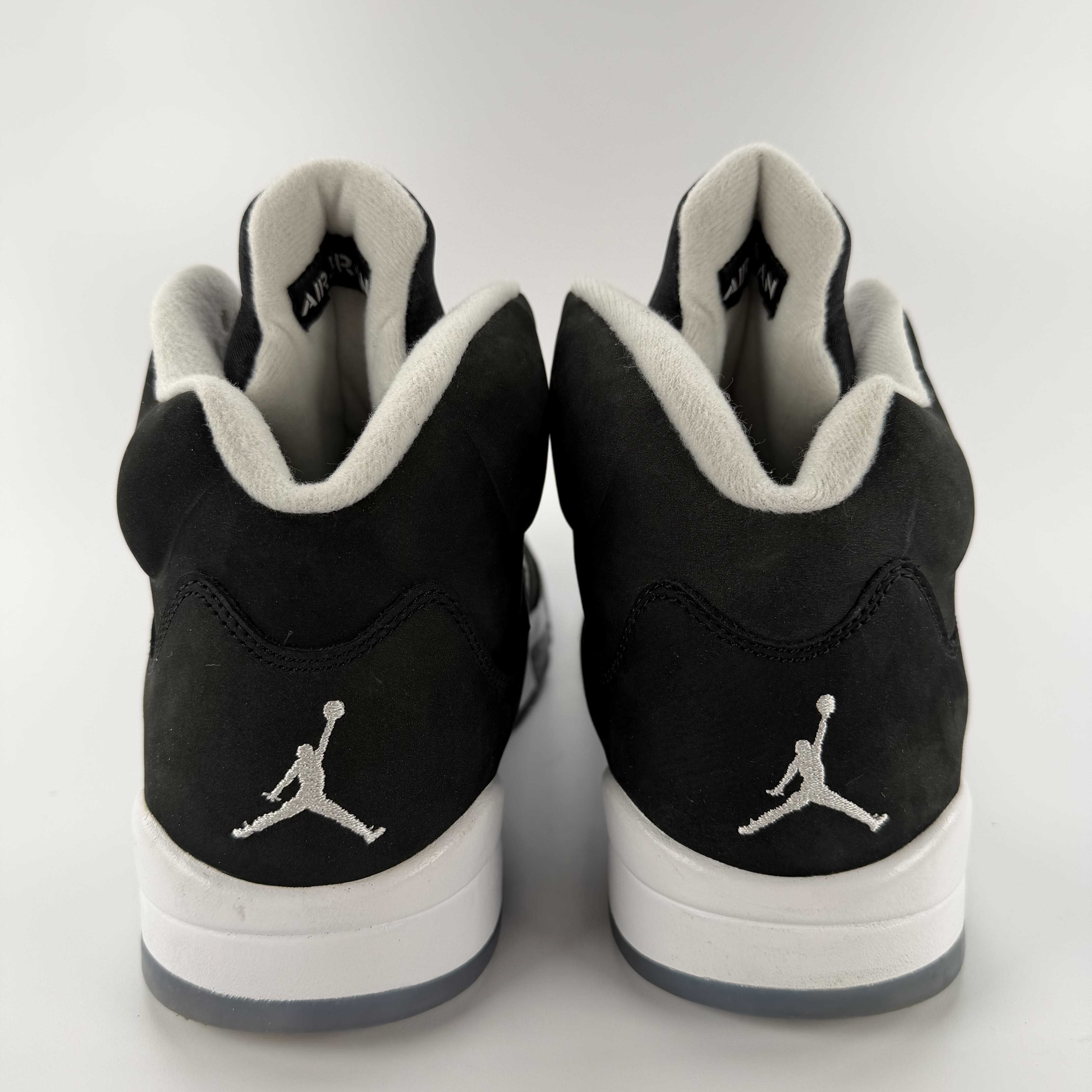 510615 Jordan 5 Retro Moonlight (2021)