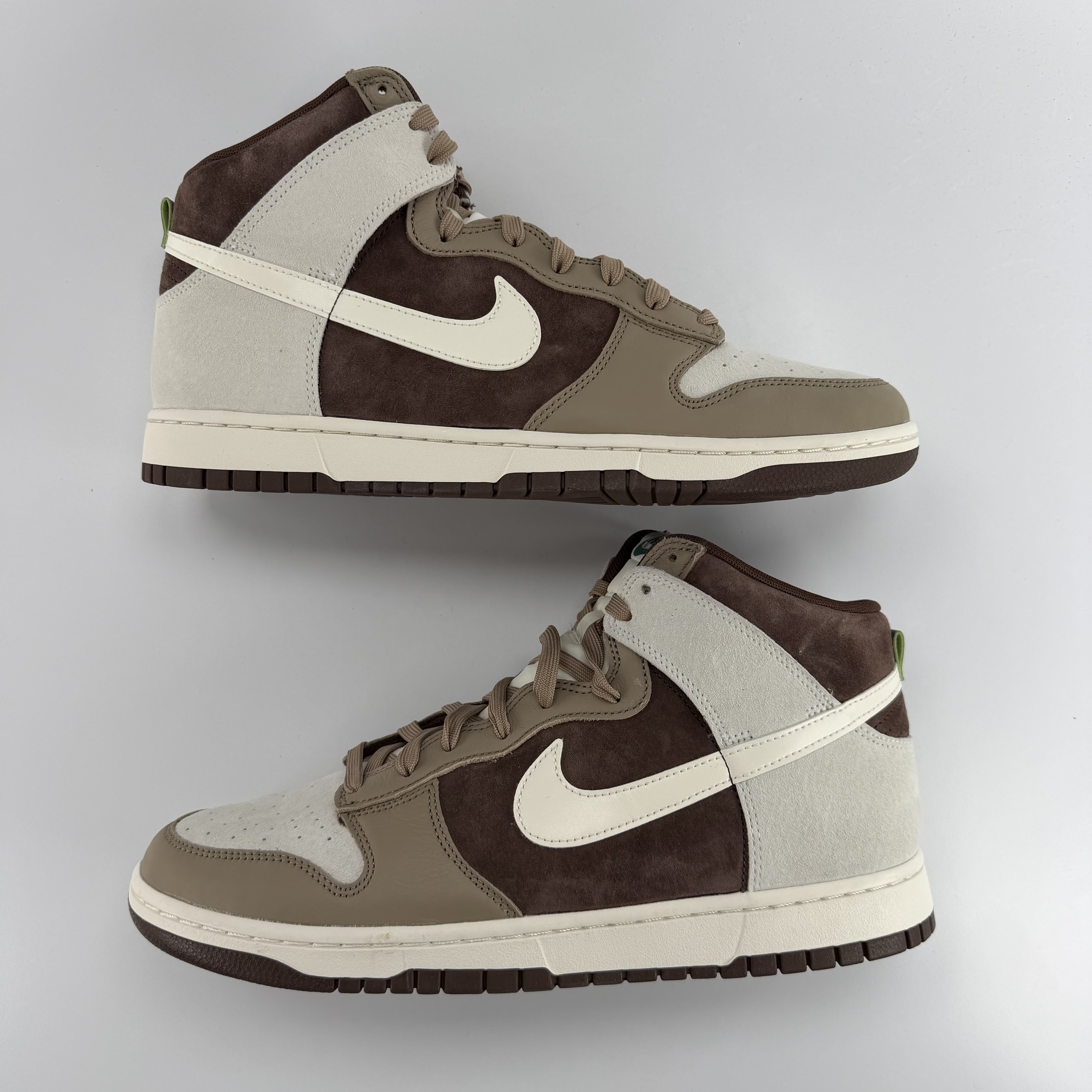 436907 Nike Dunk High 'Light Chocolate'