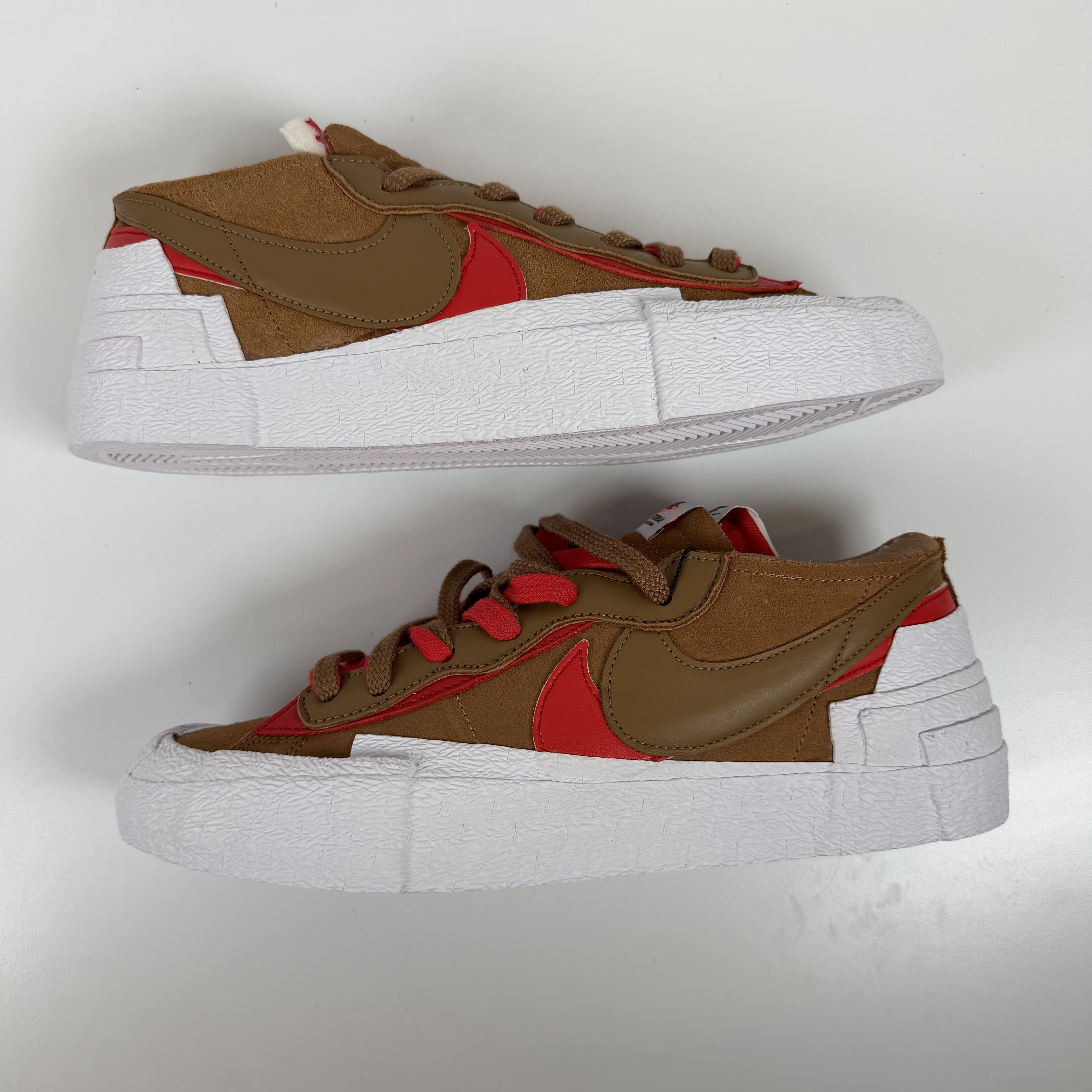 SP10137 Nike Blazer Low sacai British Tan