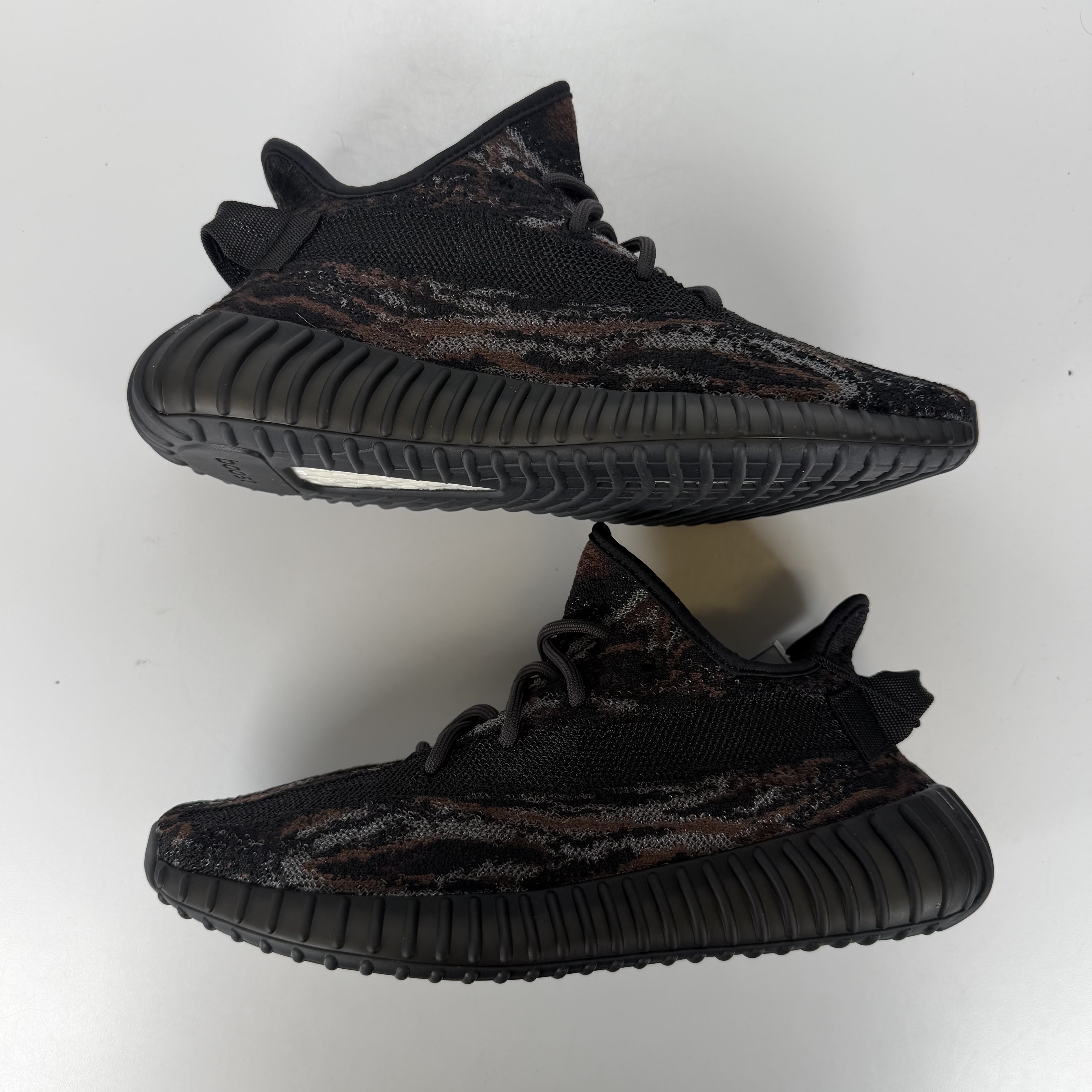 SP3714 adidas Yeezy Boost 350 V2 MX Rock