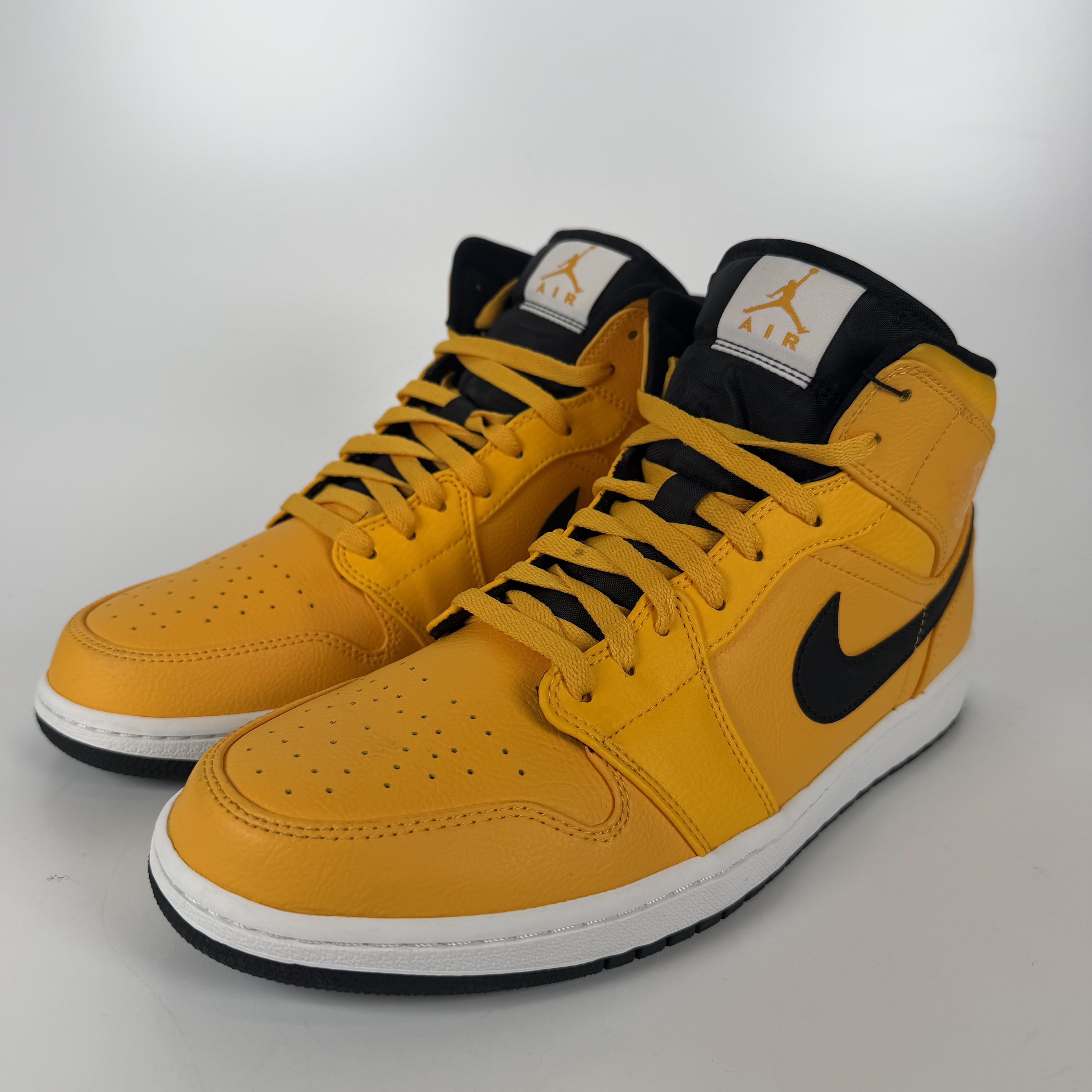 SP3441 Jordan 1 Mid University Gold Black