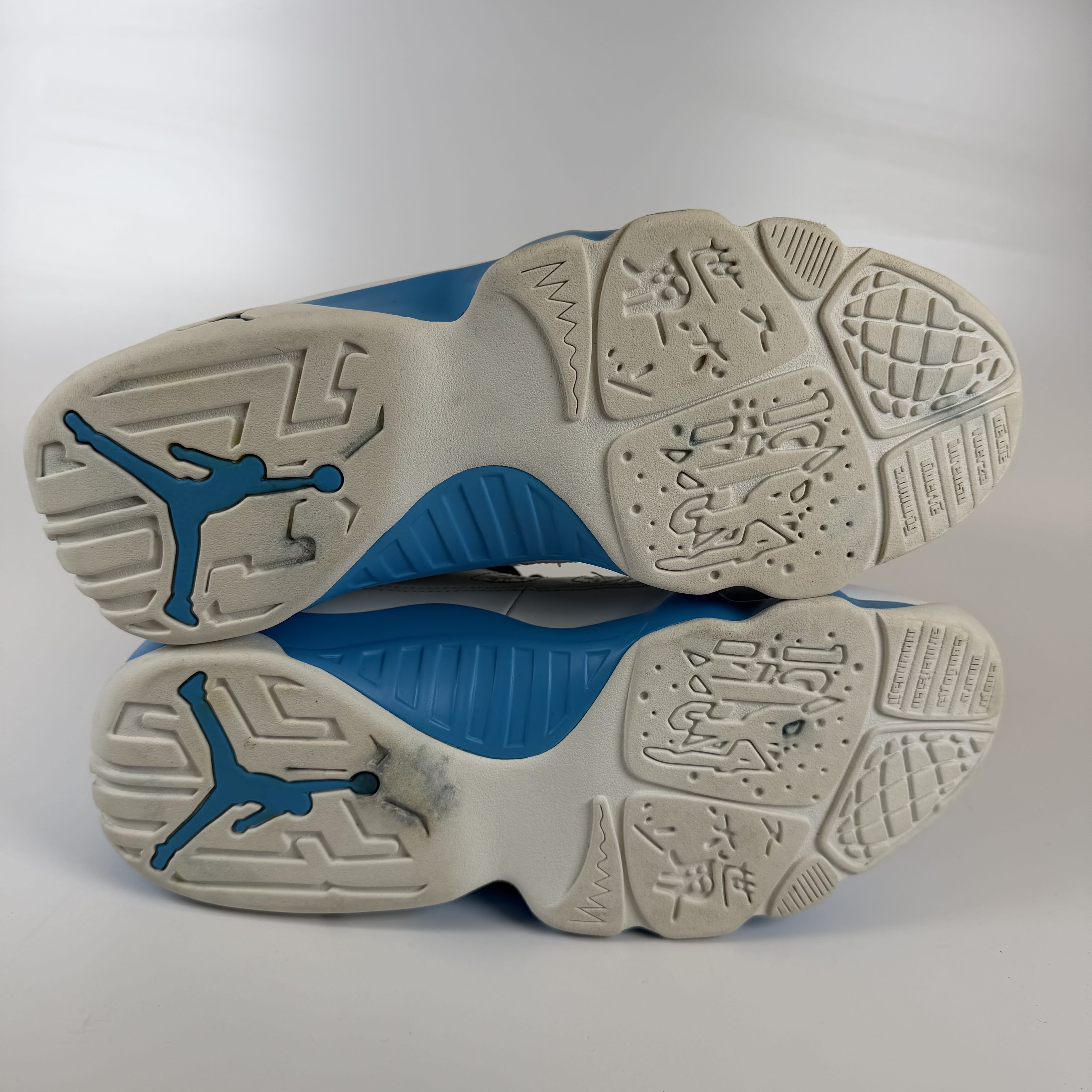 826155 Jordan 9 Retro Powder Blue (2024)