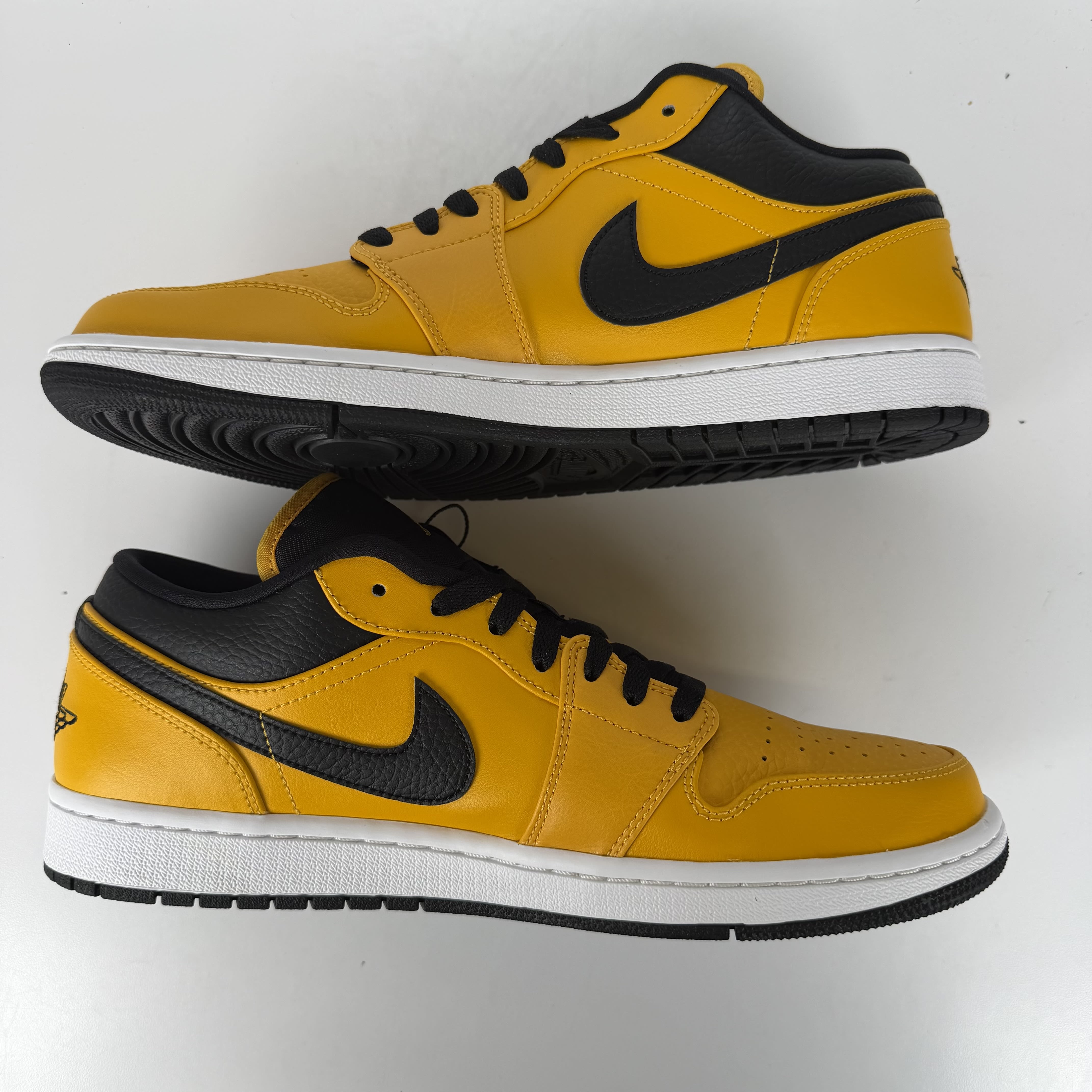 SP3013 Jordan 1 Low University Gold