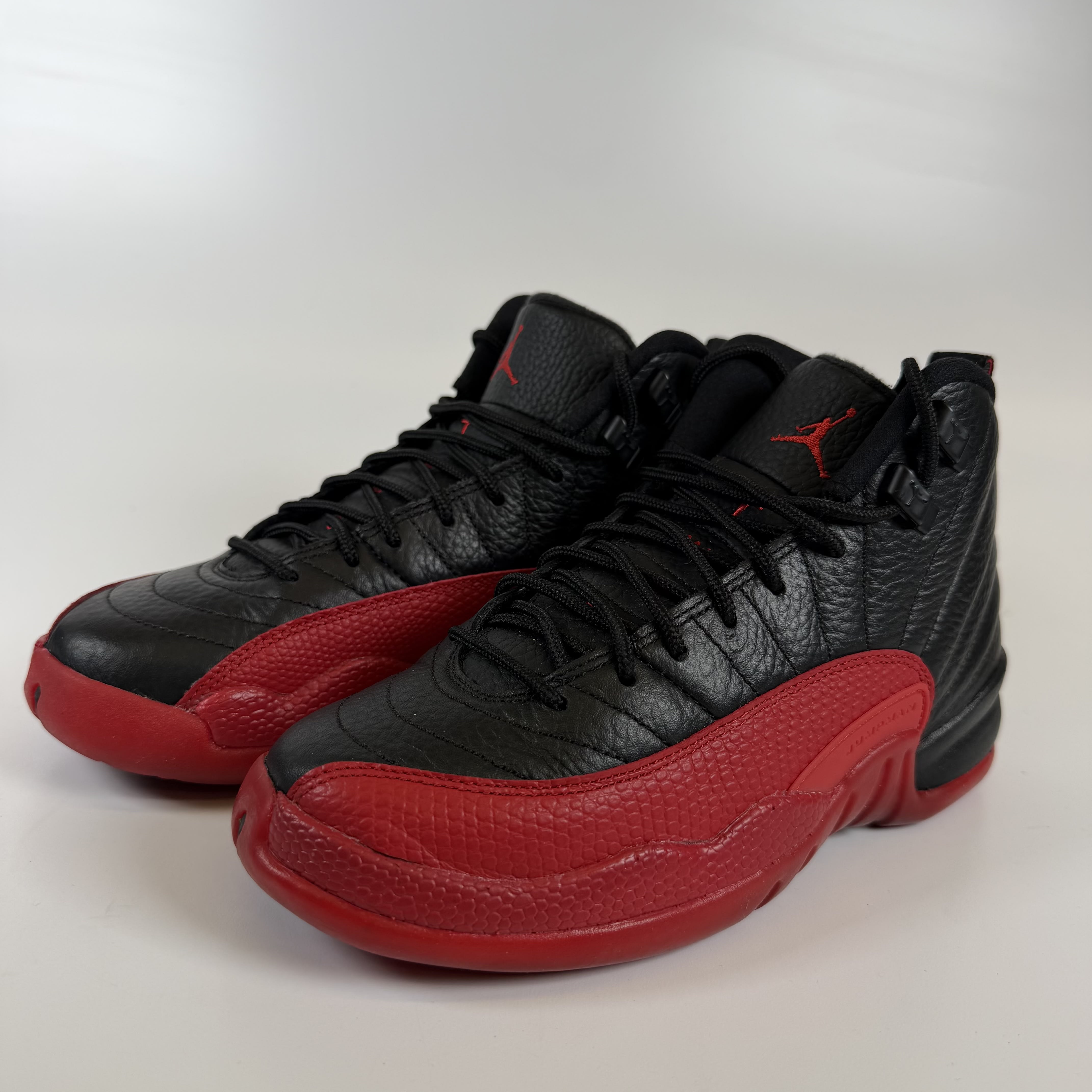 SP6989 Jordan 12 Retro Flu Game (2016) (GS)