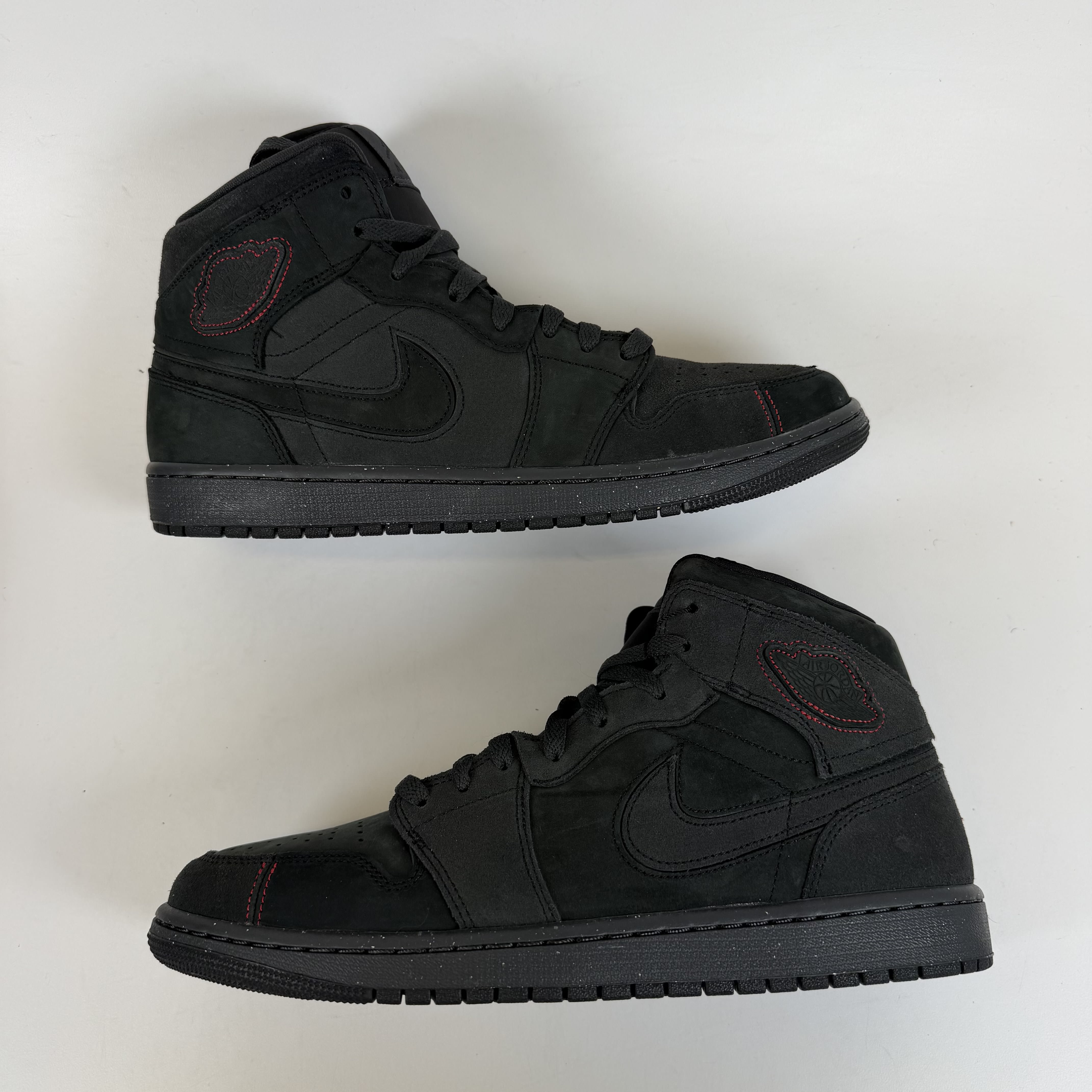 SP12246 Jordan 1 Mid SE Craft Dark Smoke Red