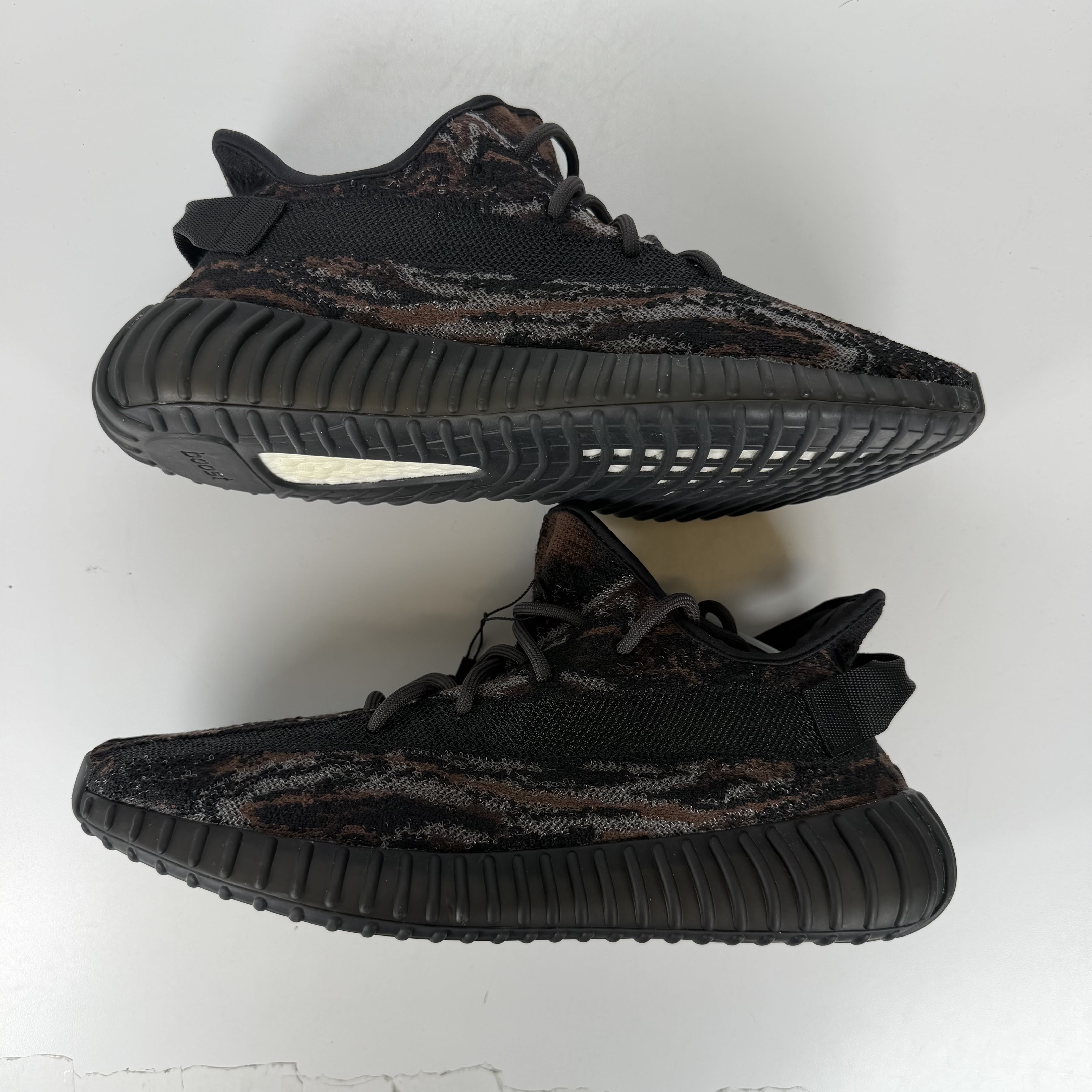 SP3919 adidas Yeezy Boost 350 V2 MX Rock