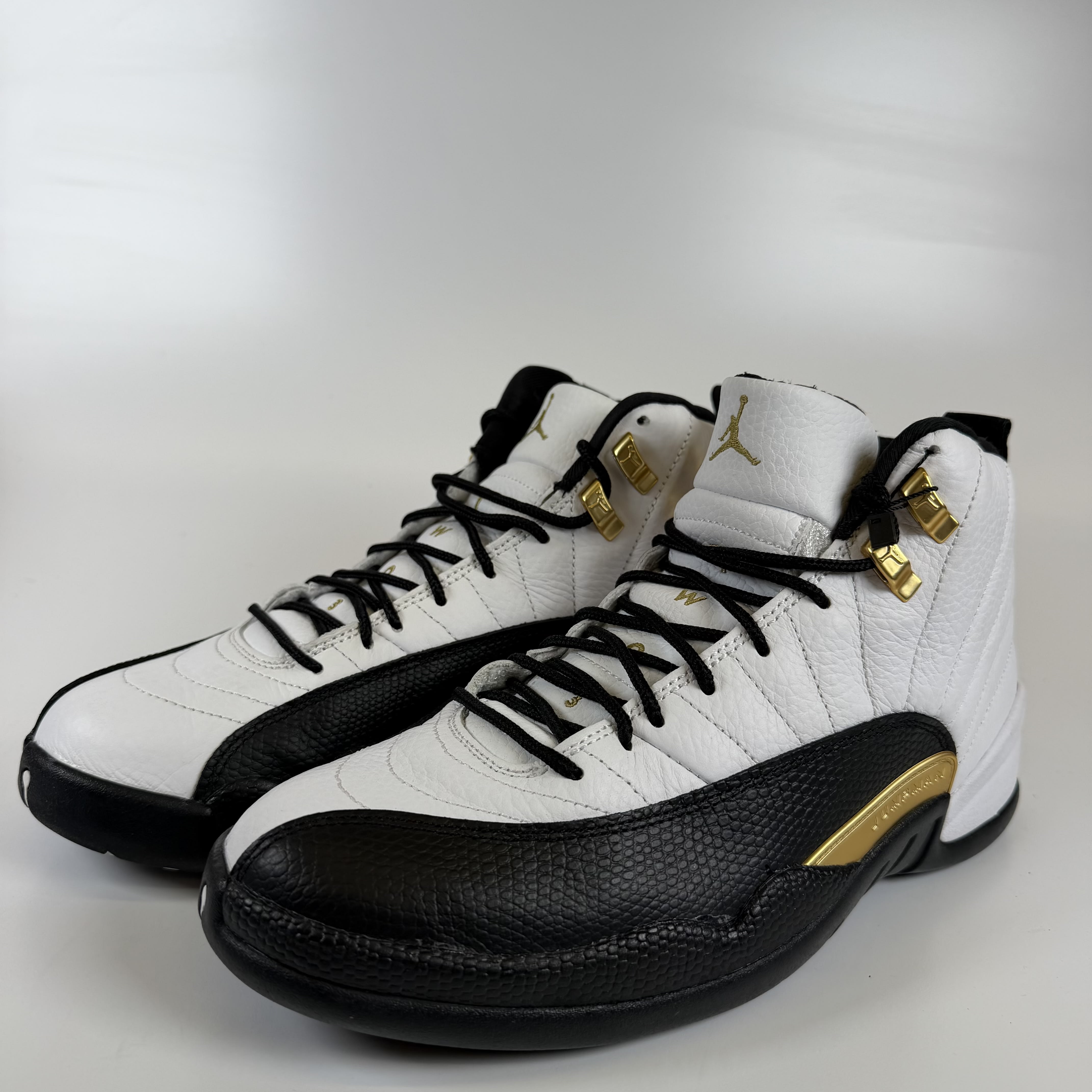 669000 Jordan 12 Retro Royalty Taxi