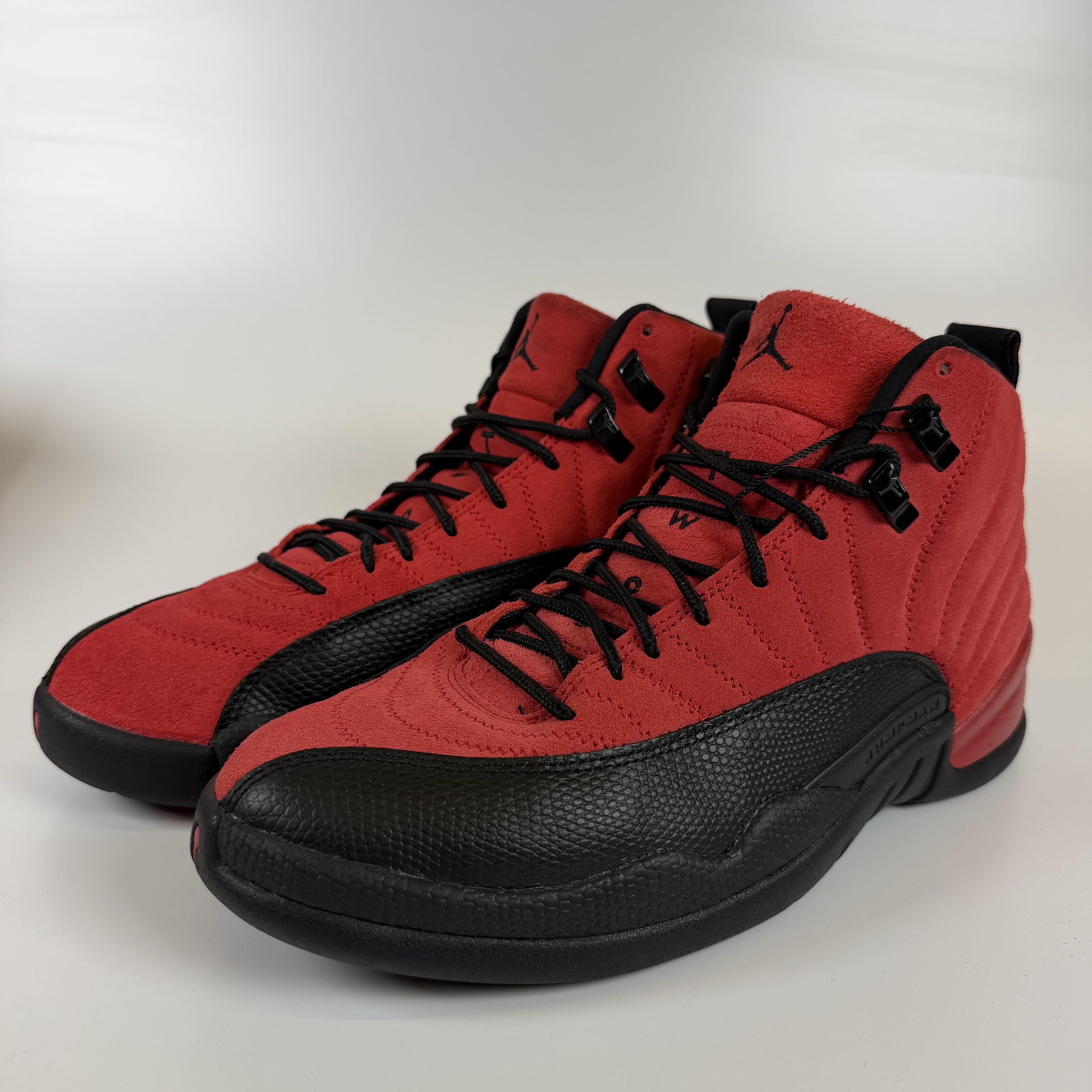 698794 Air Jordan 12 Retro 'Reverse Flu Game'