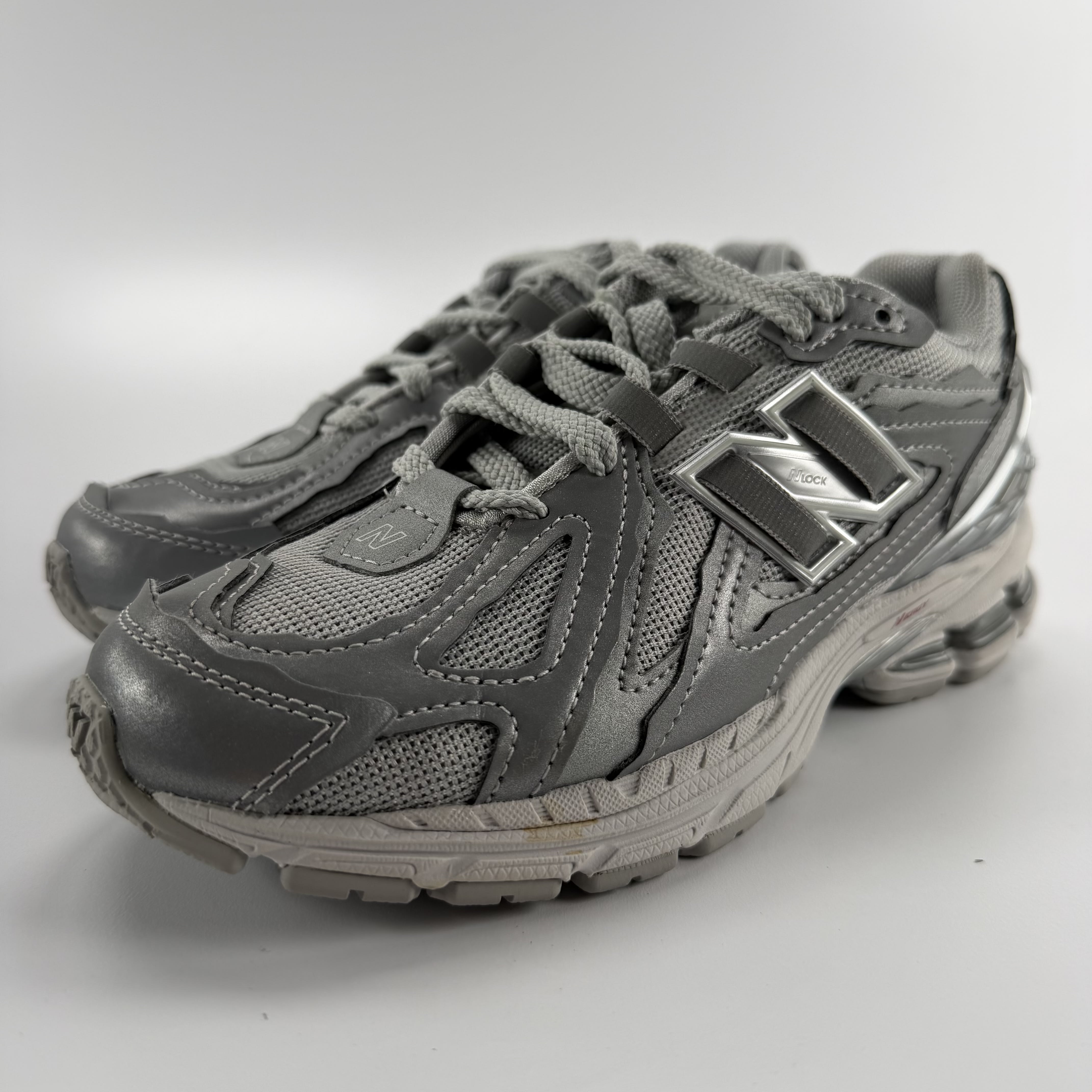 610355 New Balance 1906D Protection Pack Silver Metallic