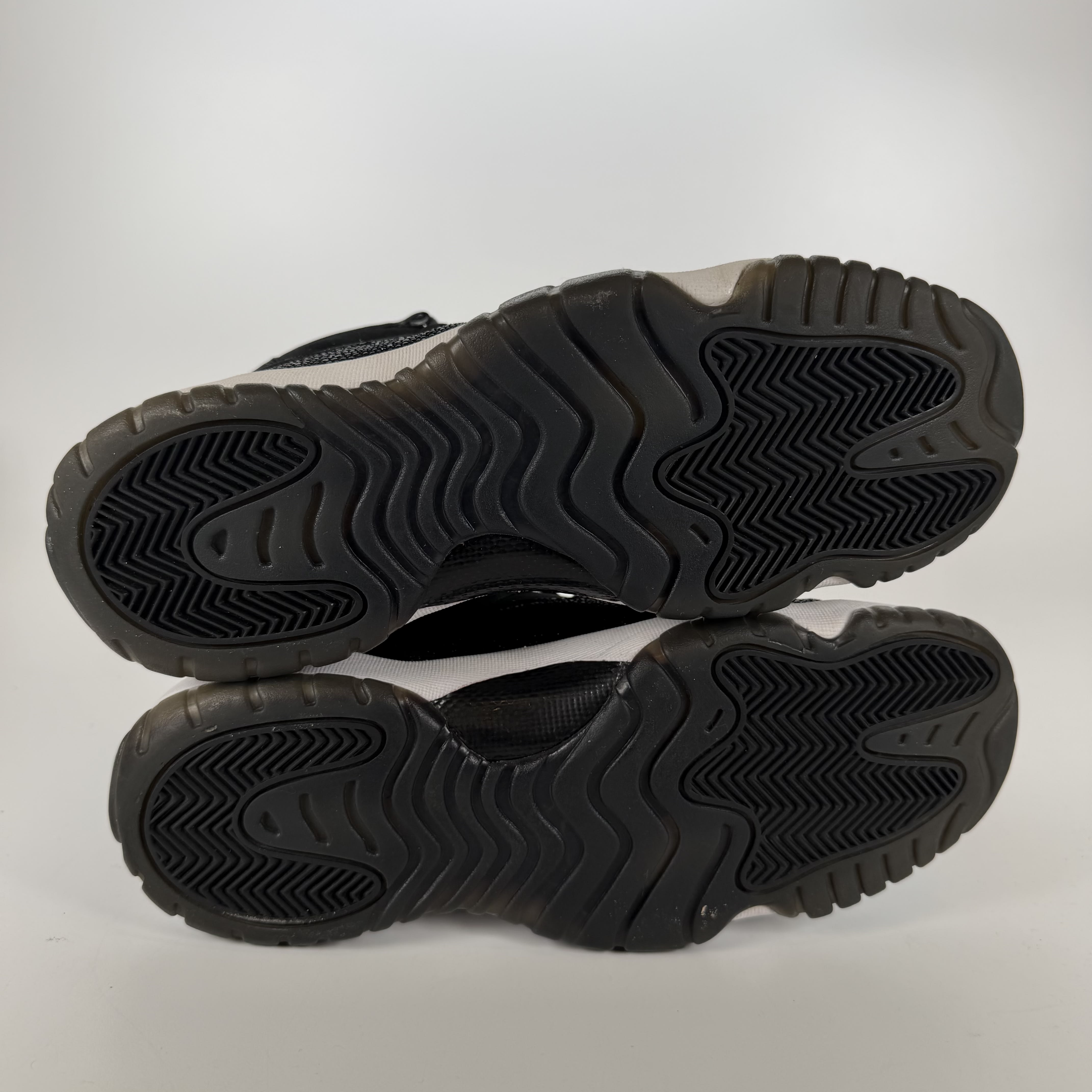 SP3681 Jordan 11 Retro Heiress Black Stingray (GS)