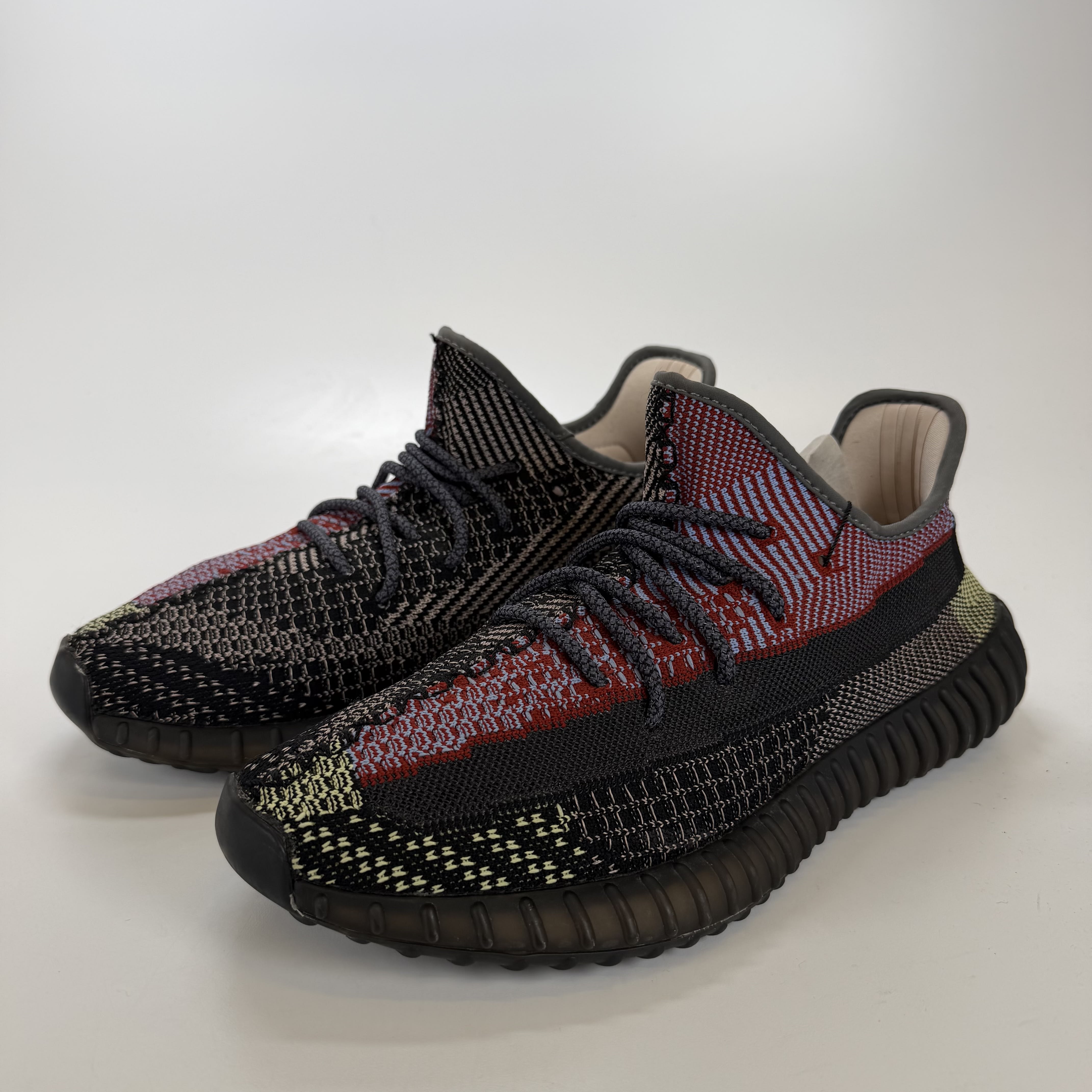 SP4056 adidas Yeezy Boost 350 V2 Yecheil (Reflective)