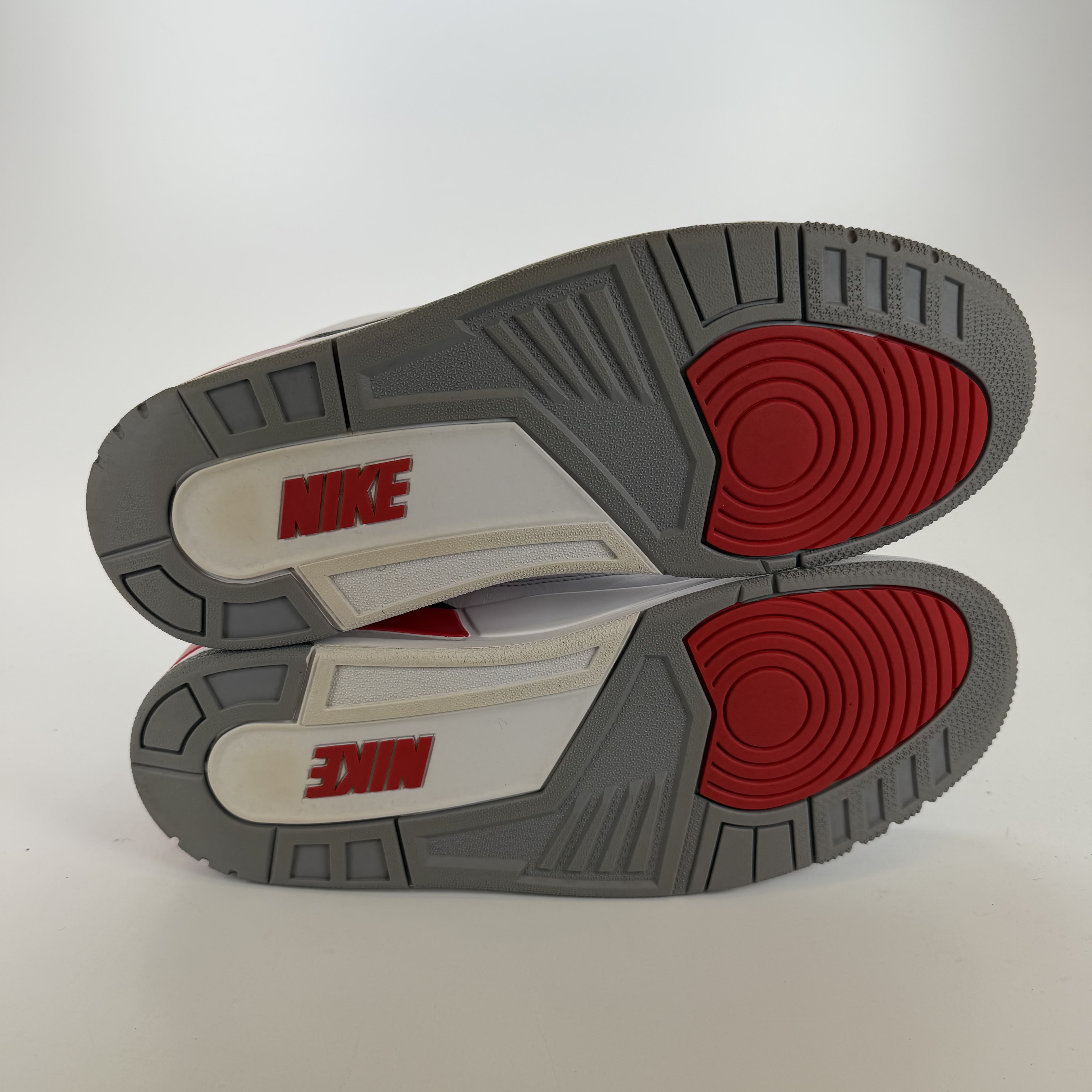 SP3363 Jordan 3 Retro Fire Red (2022)