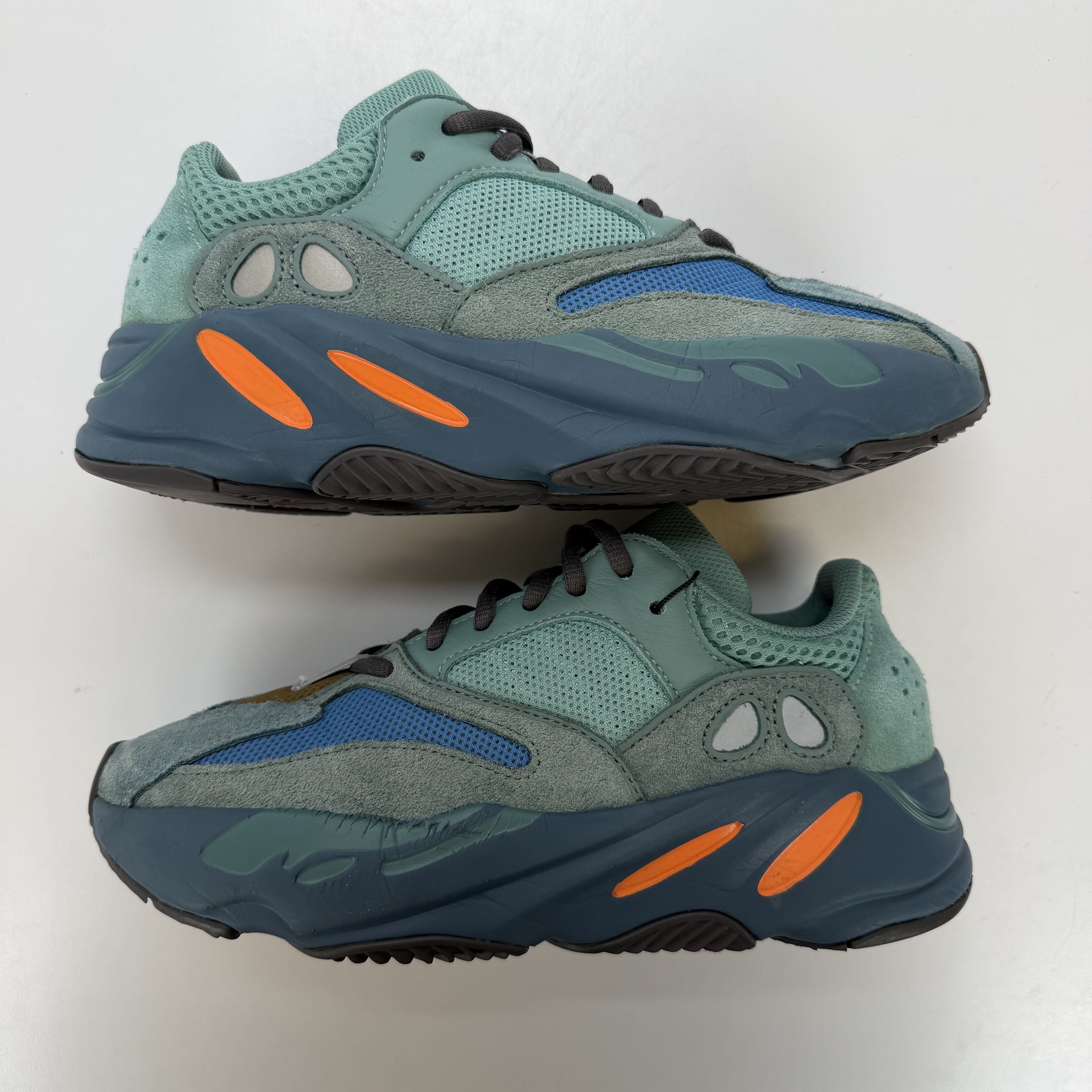 SP3697 adidas Yeezy Boost 700 Faded Azure
