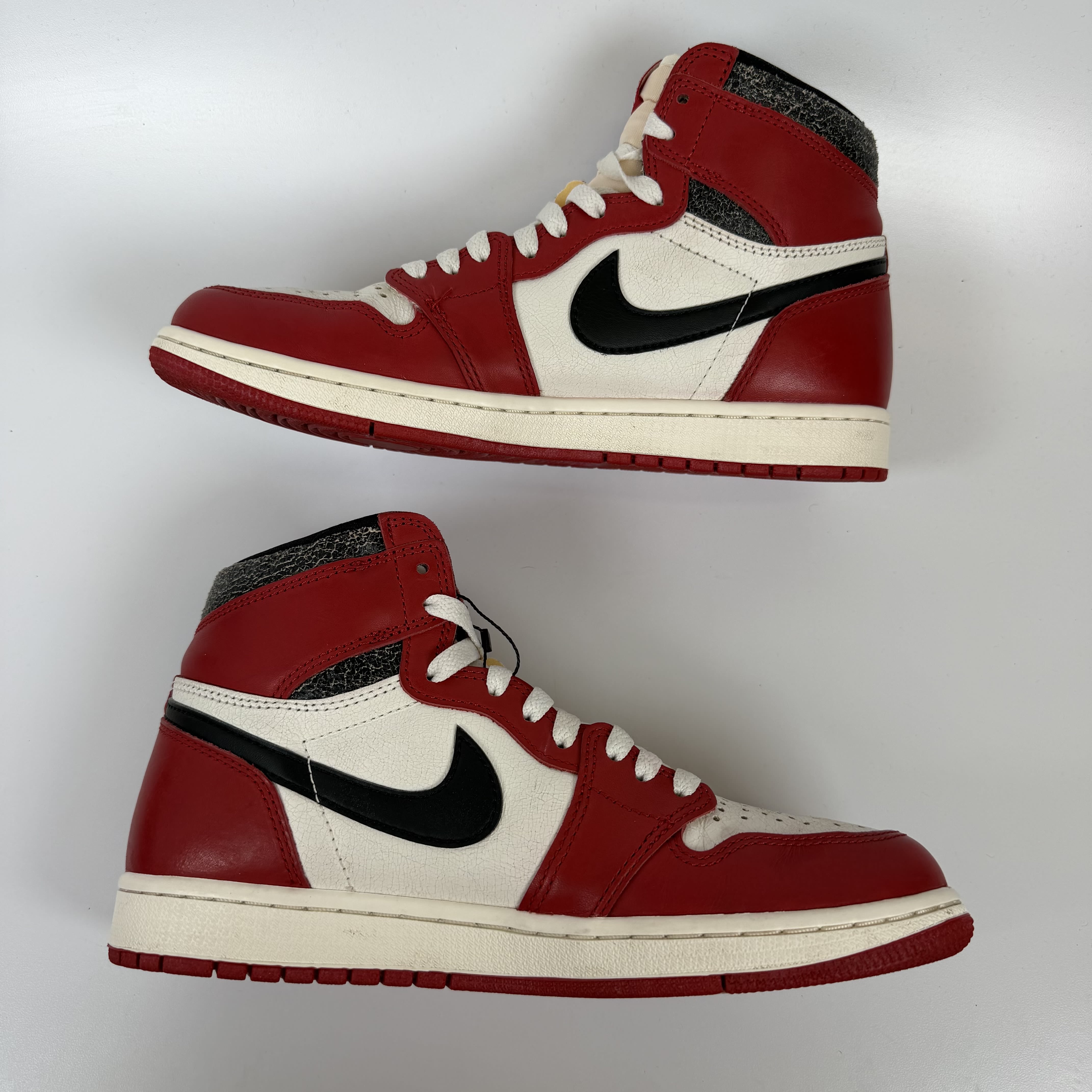 632812 Jordan 1 Retro High OG Chicago Lost and Found