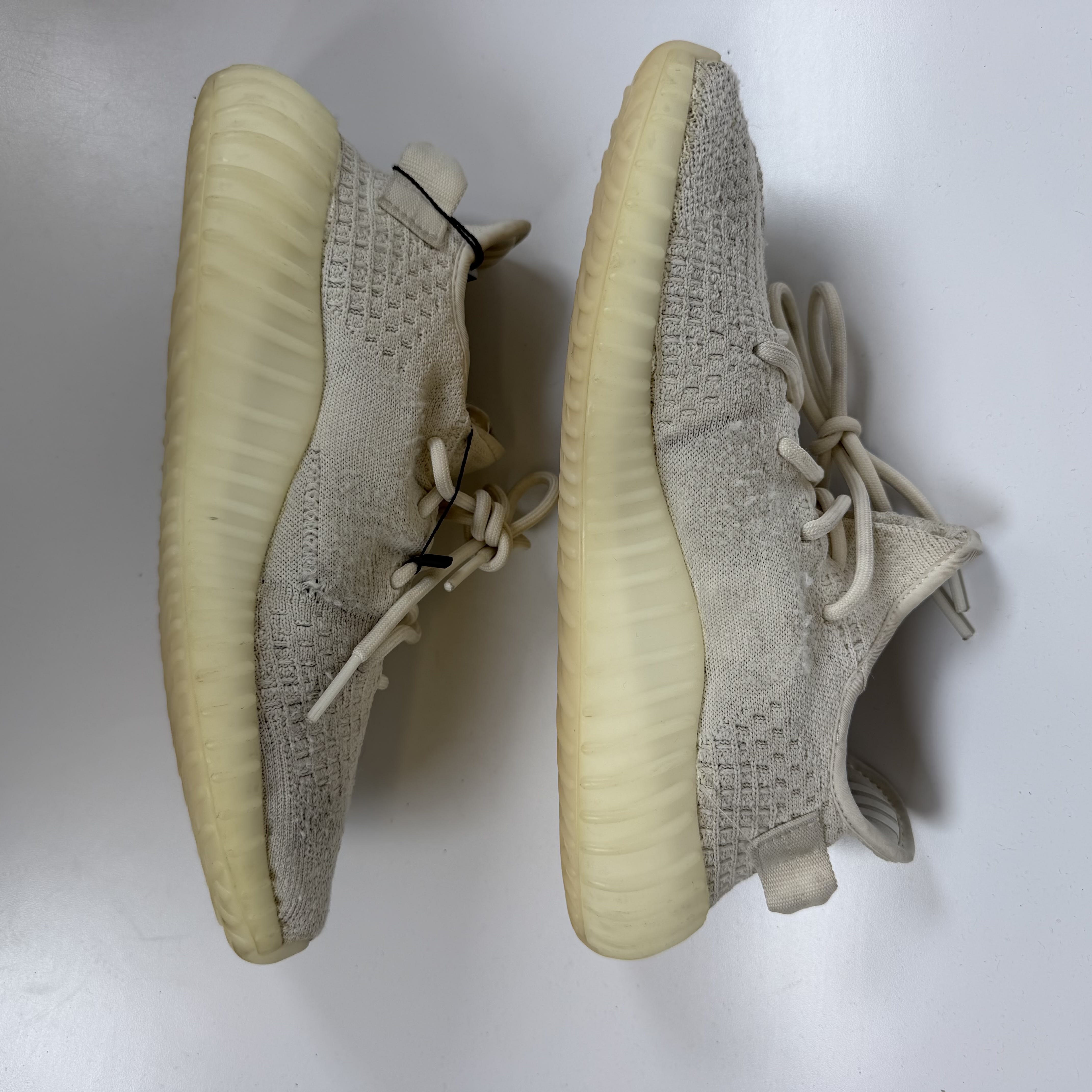 794759 adidas Yeezy Boost 350 V2 Bone