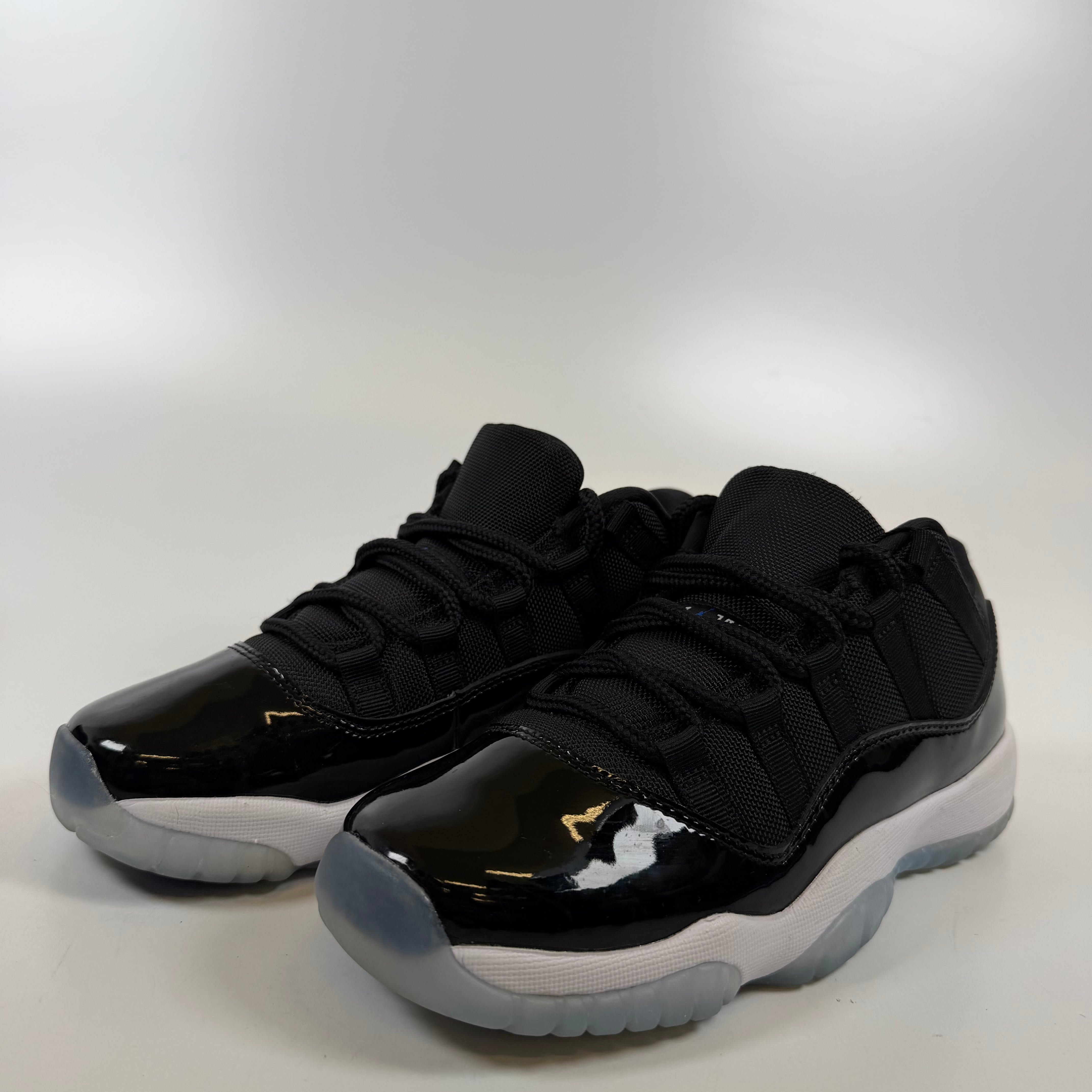 SP15043 Jordan 11 Retro Low Space Jam (GS)