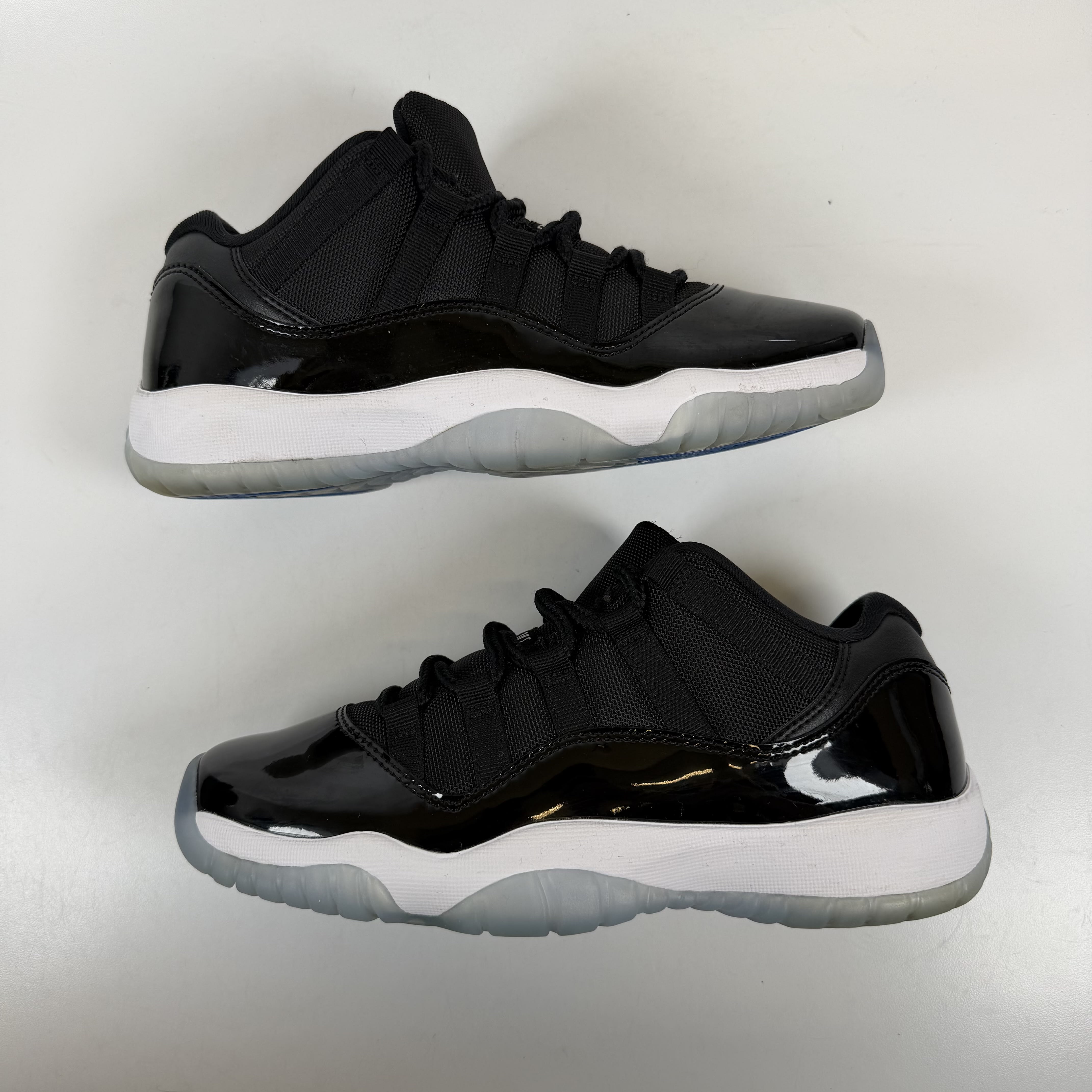 SP15043 Jordan 11 Retro Low Space Jam (GS)