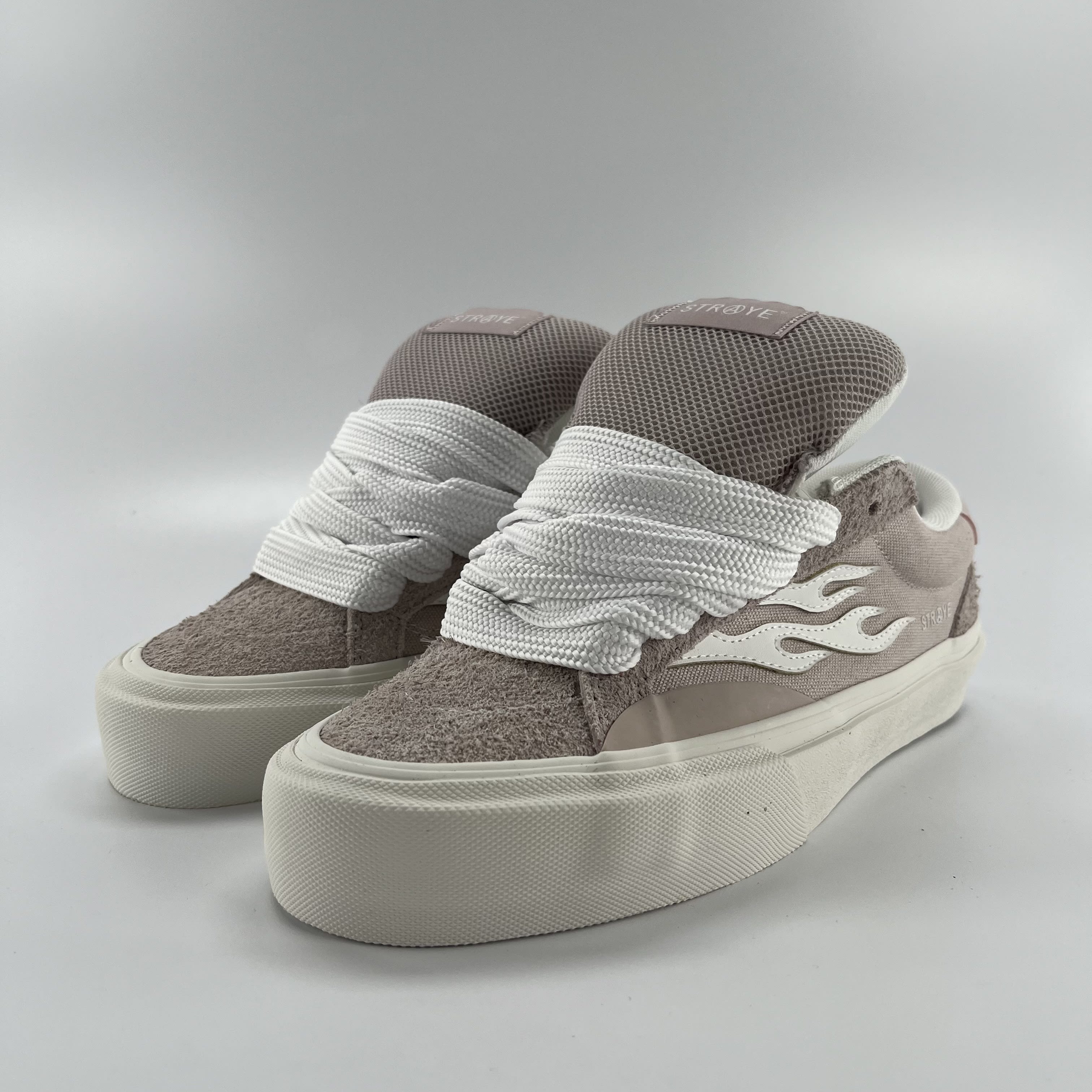 SP2889 Straye Logan Puff Skate Shoes Dusty Pink/White