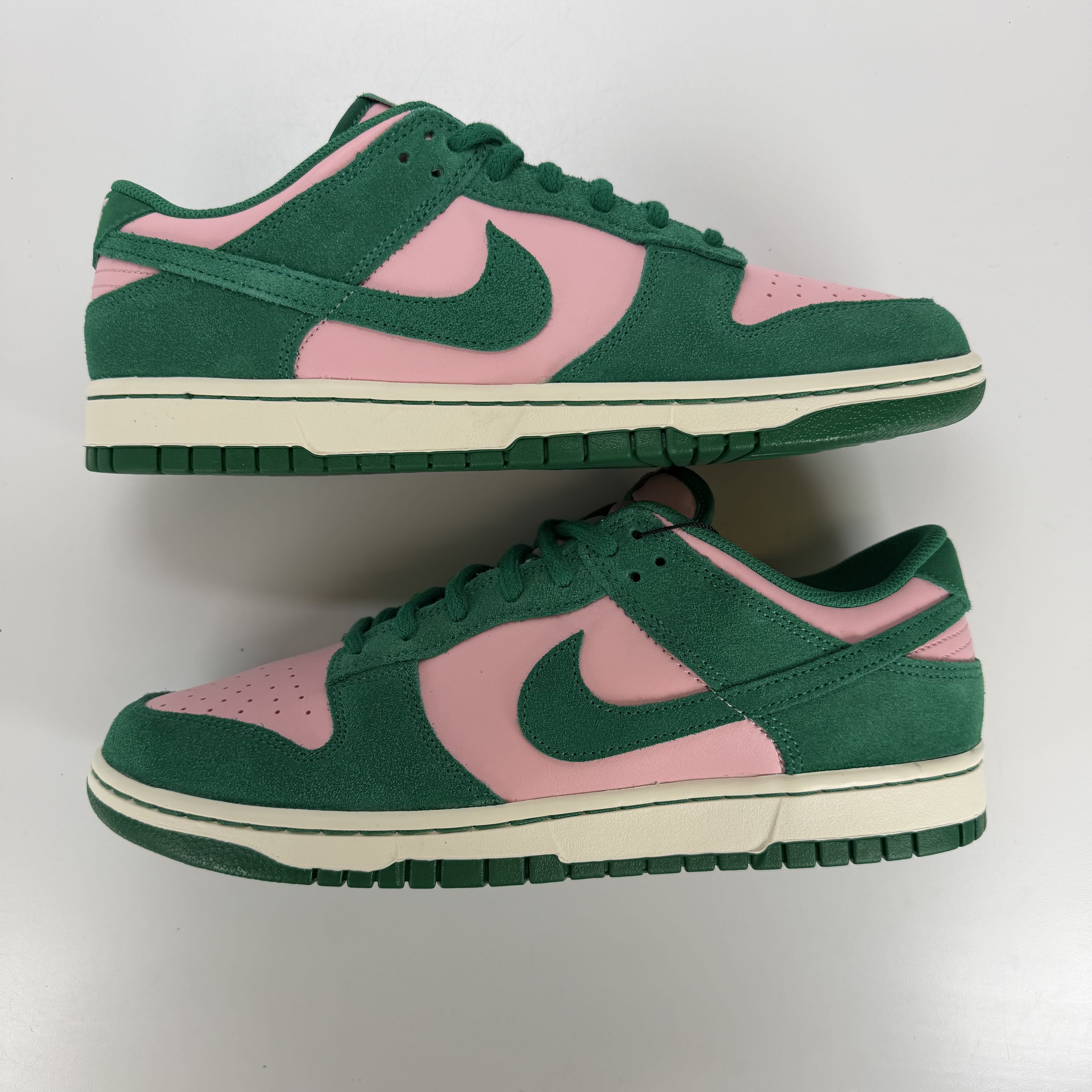 SP3014 Nike Dunk Low Retro SE Medium Soft Pink Malachite