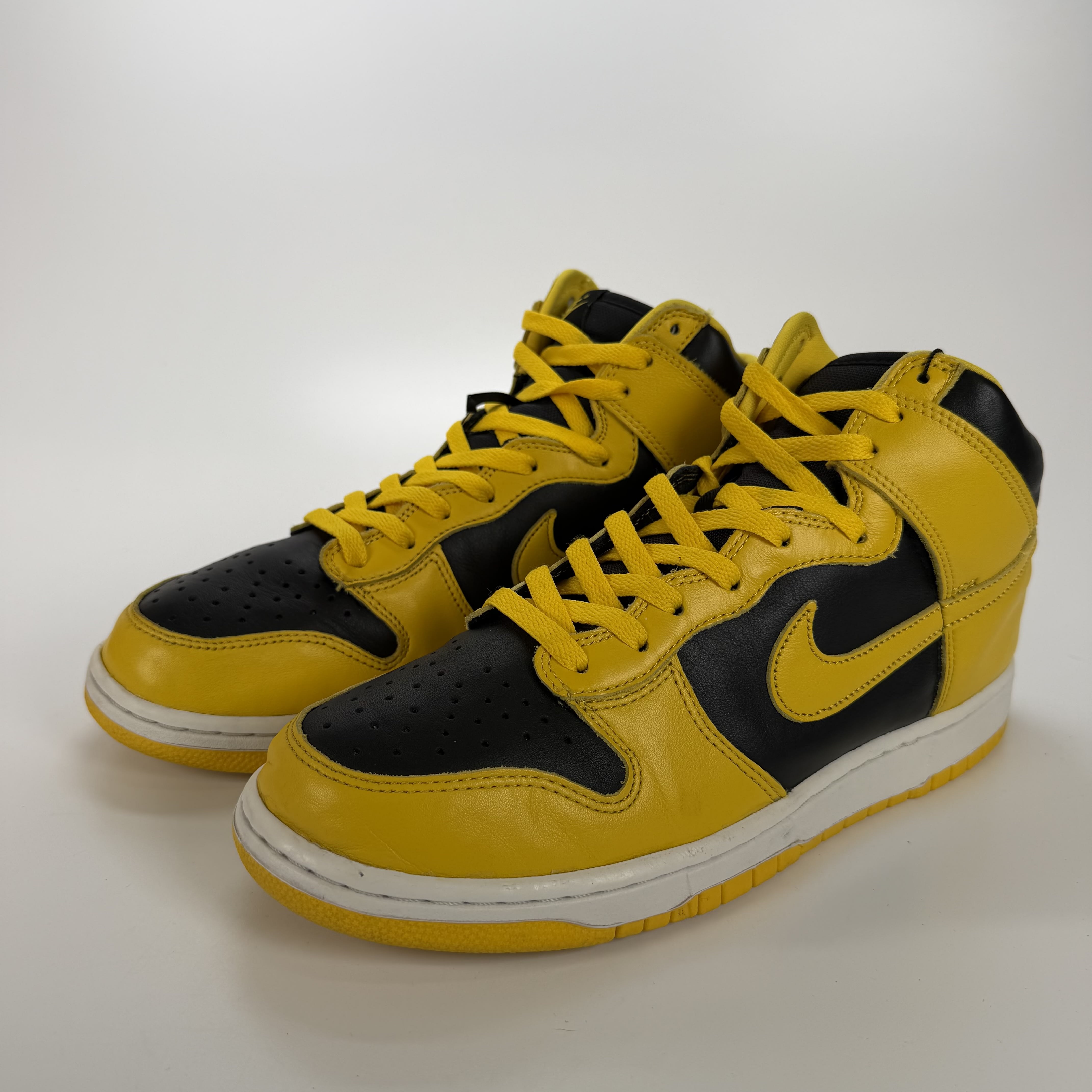 SP2594 Nike Dunk High Iowa (2020)