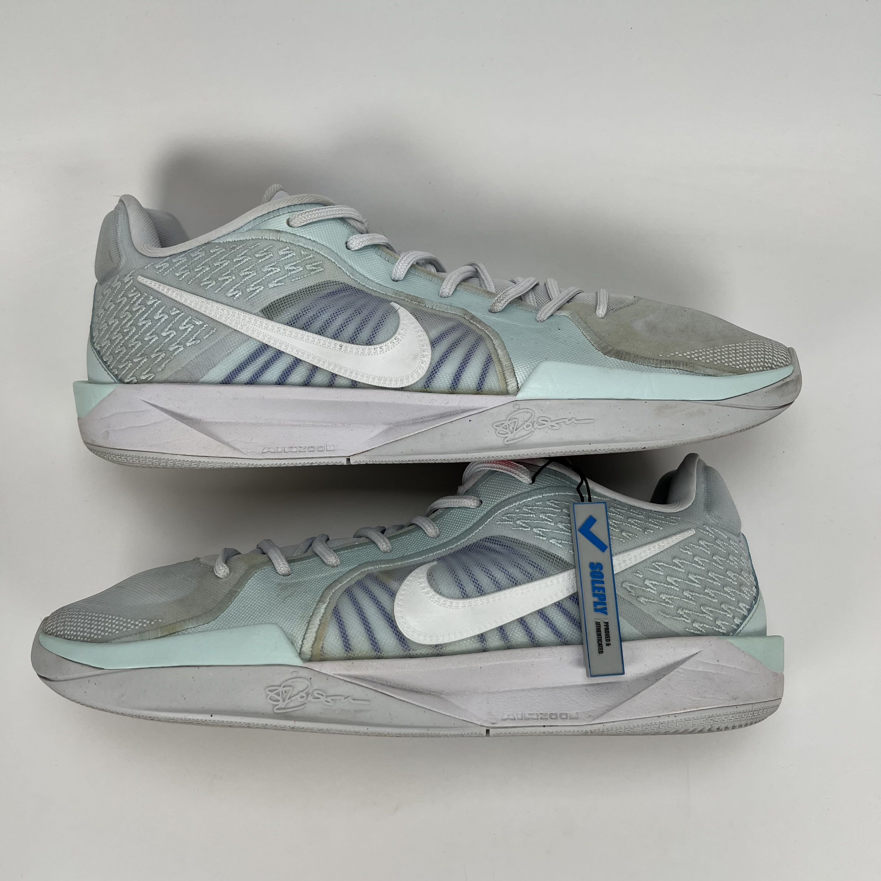 SP2608 Nike Sabrina 2 Conductor (Women's)