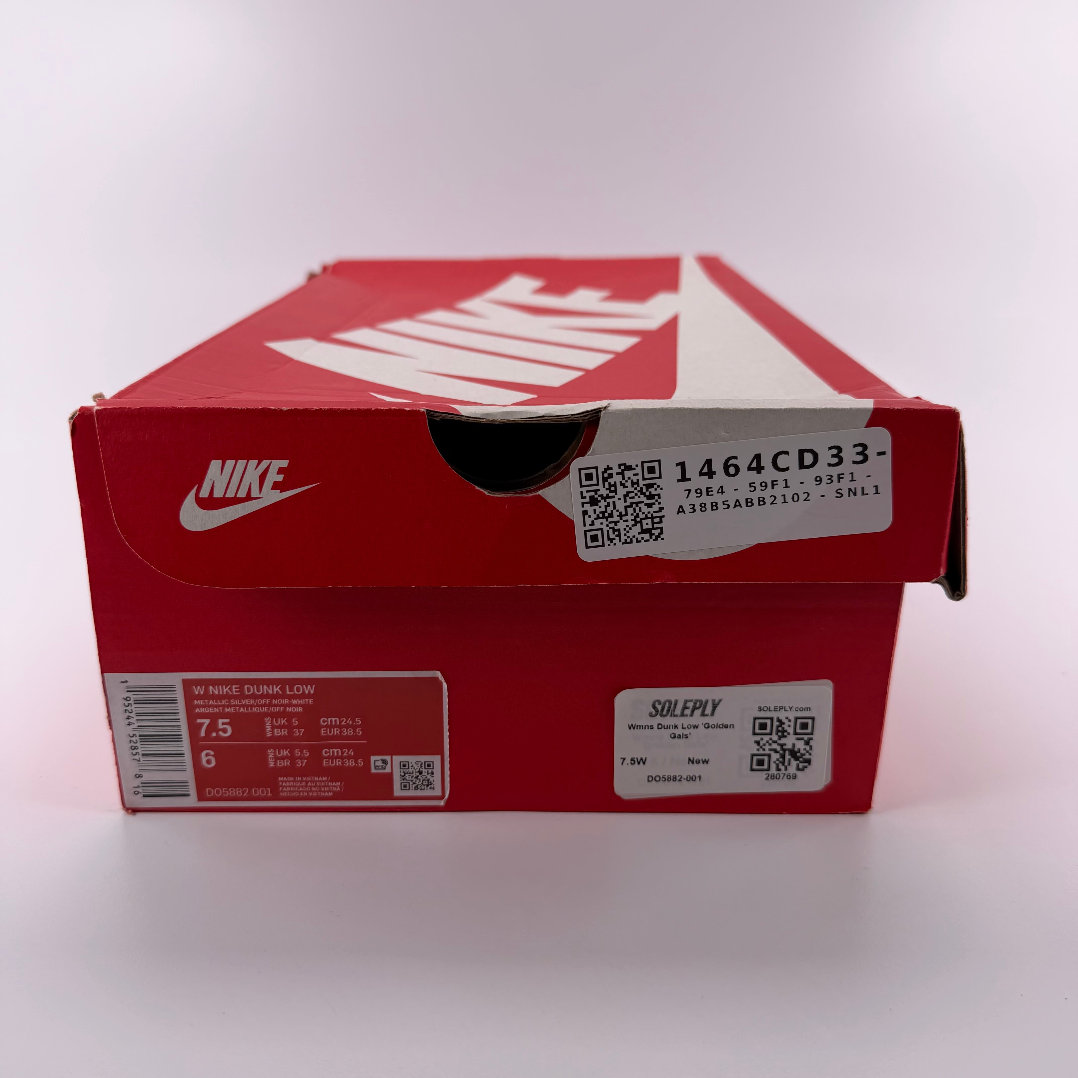 280769 Wmns Dunk Low 'Golden Gals'