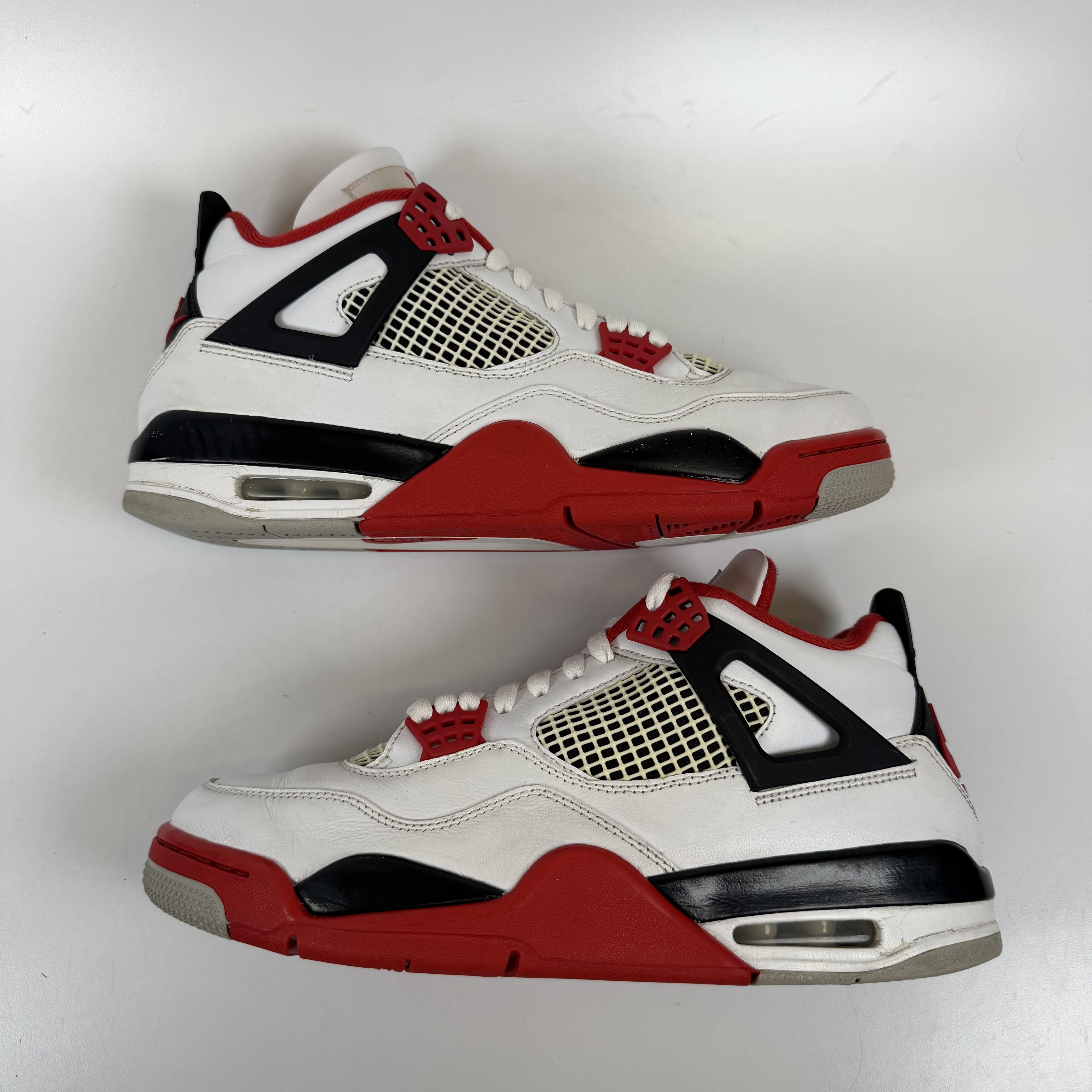 SP7741 Jordan 4 Retro Fire Red (2020)
