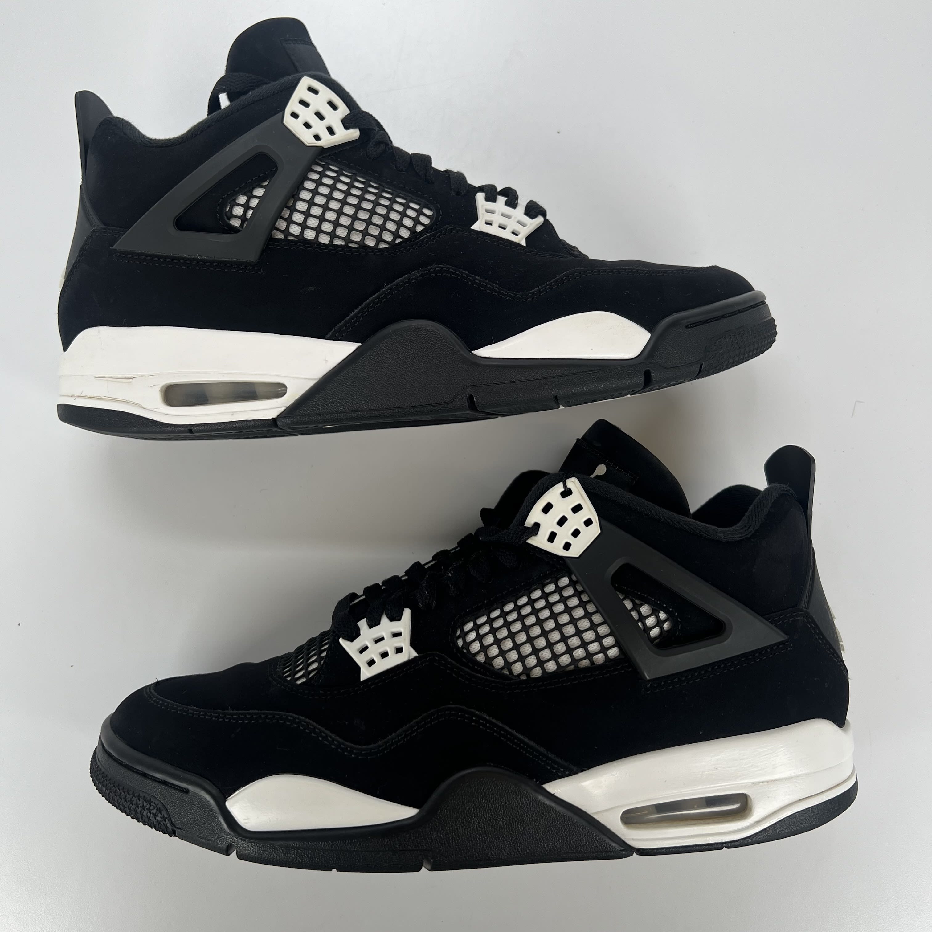 SP4913 Jordan 4 Retro White Thunder