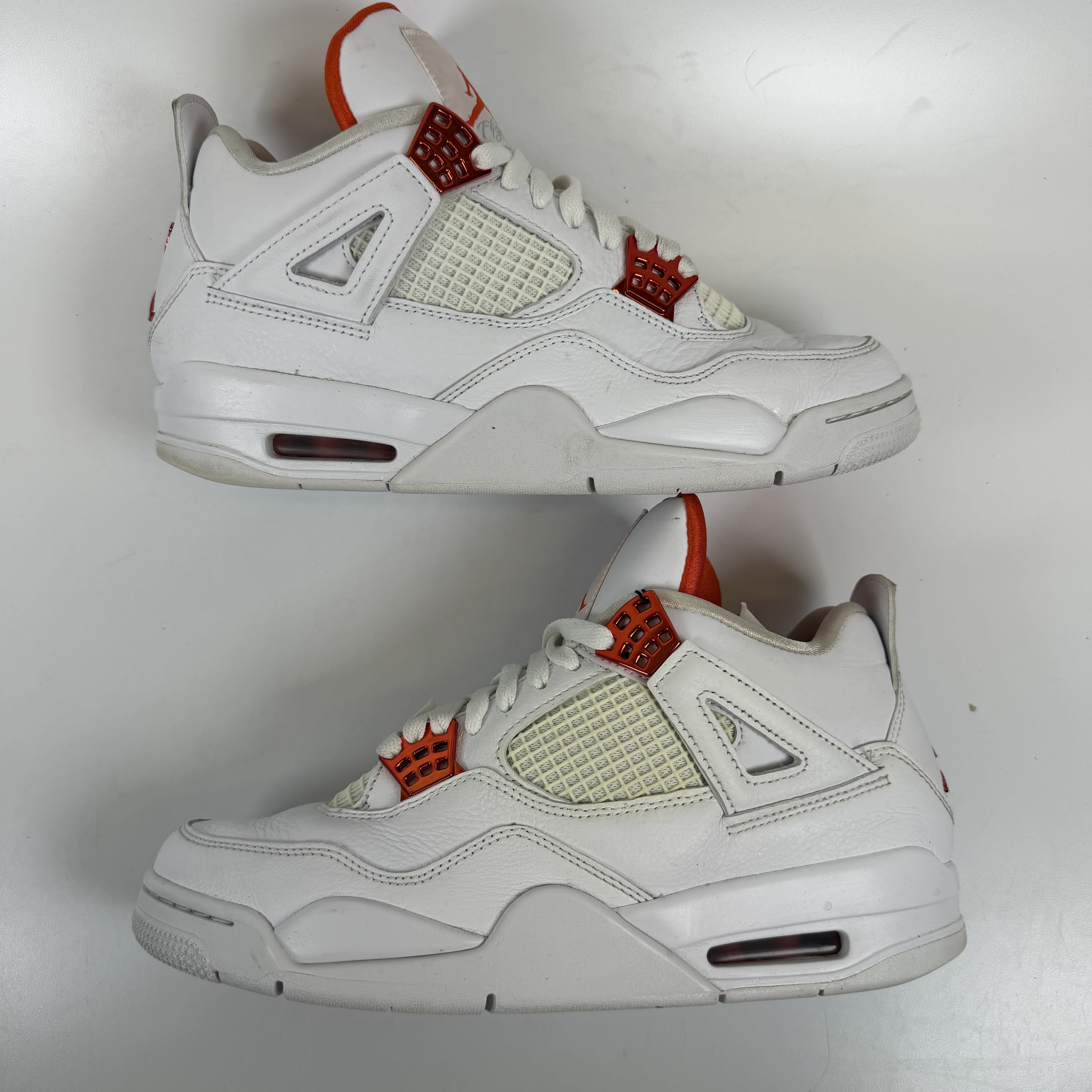 SP7284 Jordan 4 Retro Metallic Orange