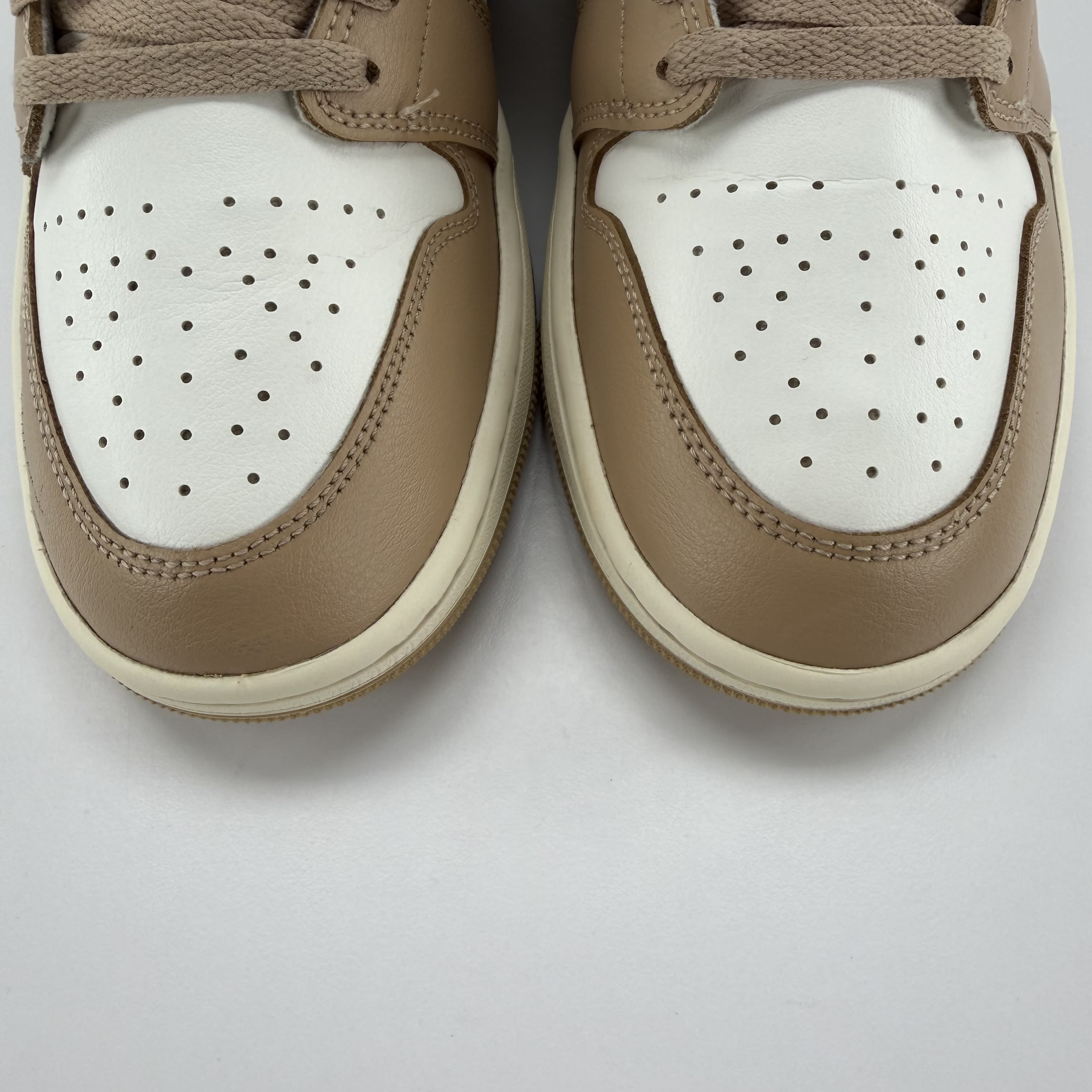 515003 Jordan 1 Mid SE Desert Sail (Women's)