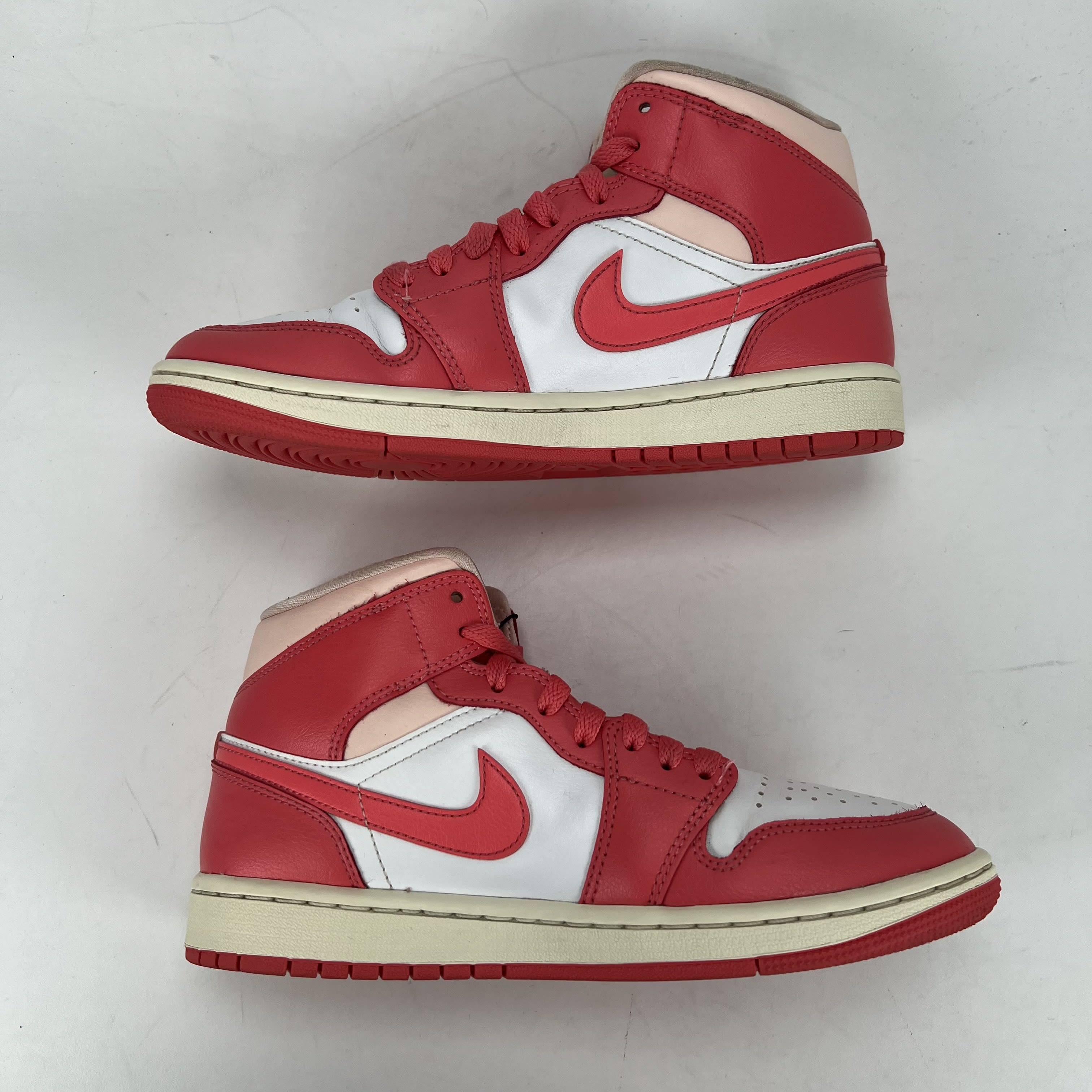 SP5199 Jordan 1 Mid Strawberries and Cream (Women's)