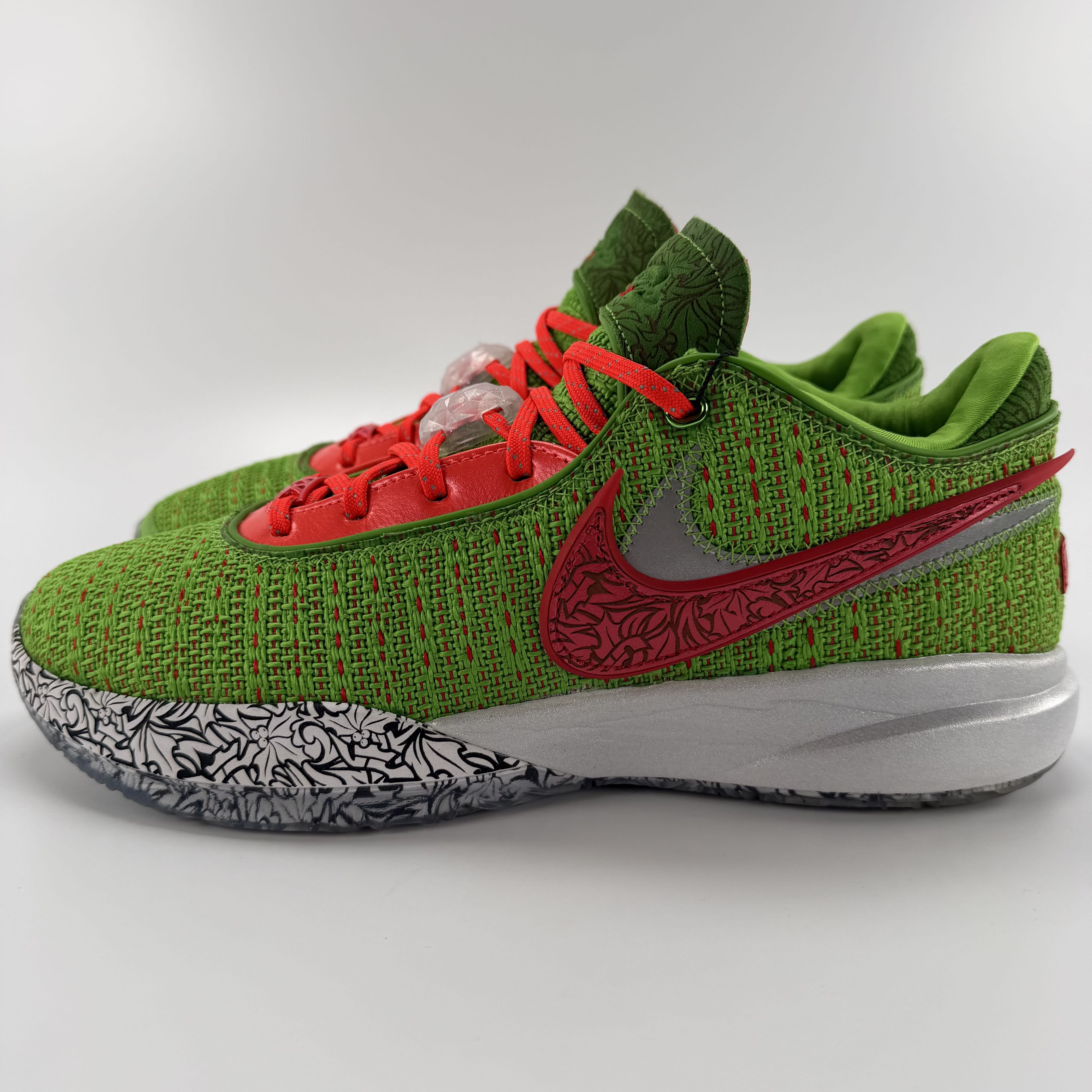 583317 Nike LeBron 20 Stocking Stuffer