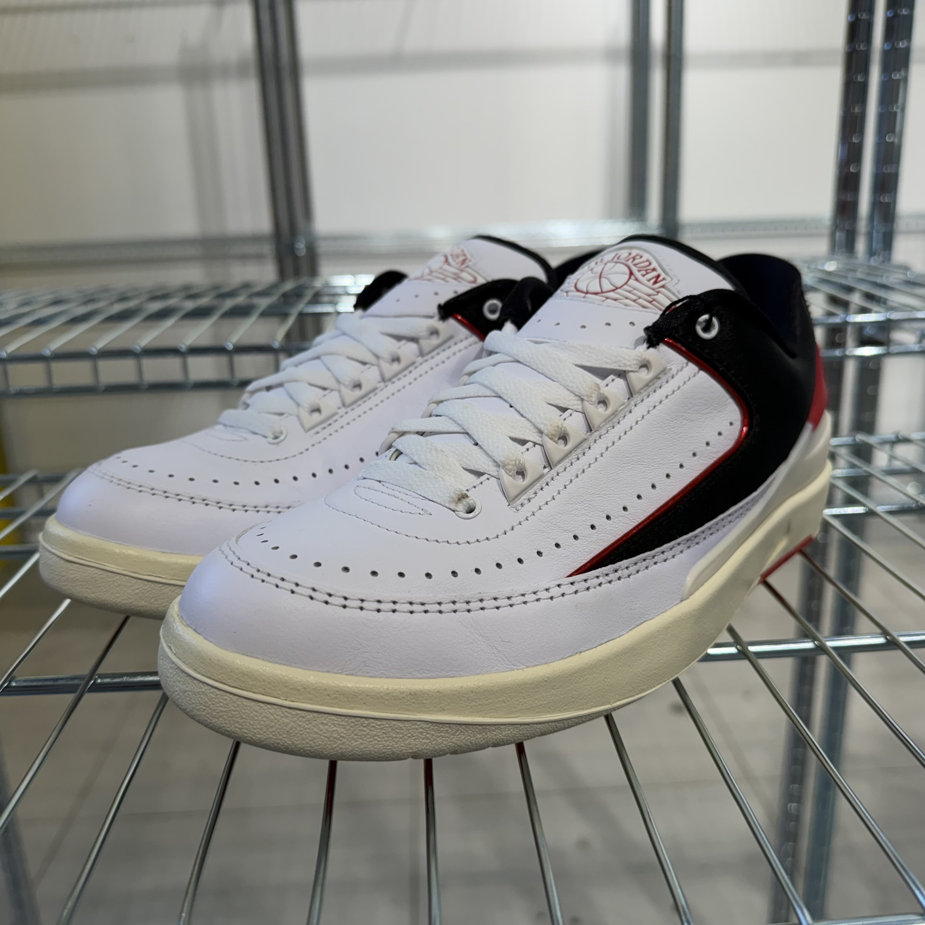 817242 Jordan 2 Retro Low Chicago Twist (Women's)