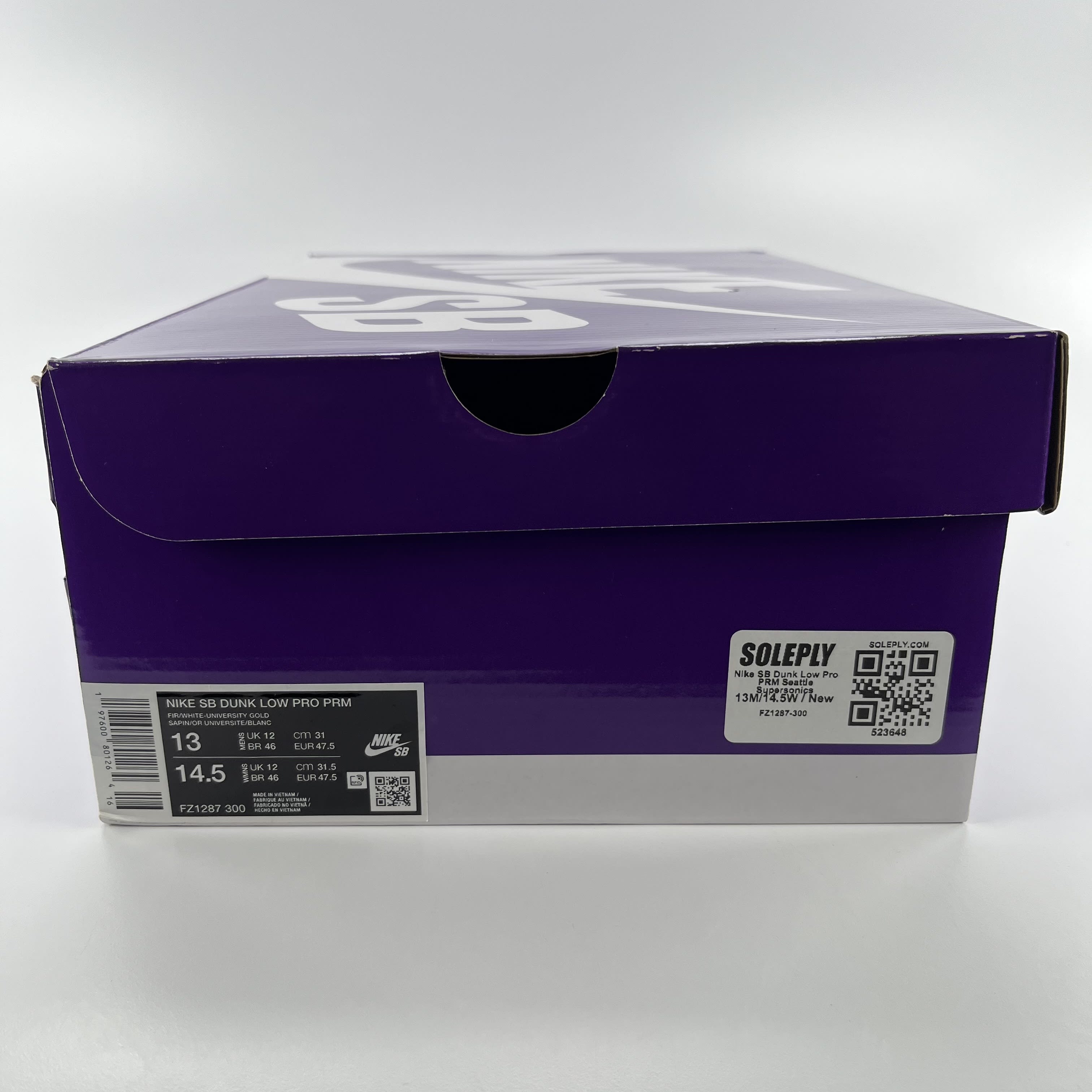 523648 Nike SB Dunk Low Pro PRM Seattle Supersonics